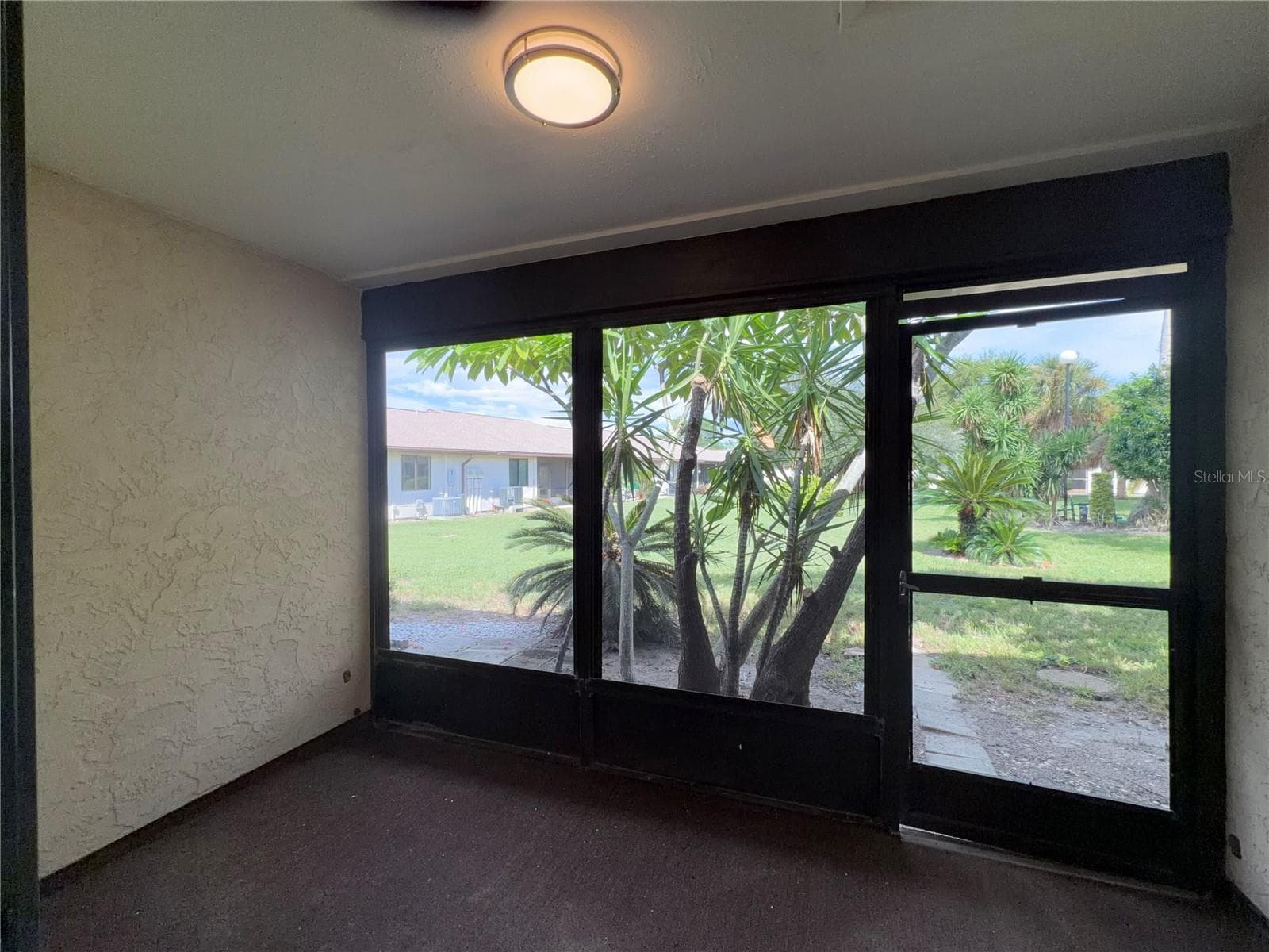 Condominium at 3803 60TH ST W, BRADENTON, photo 29 of 31