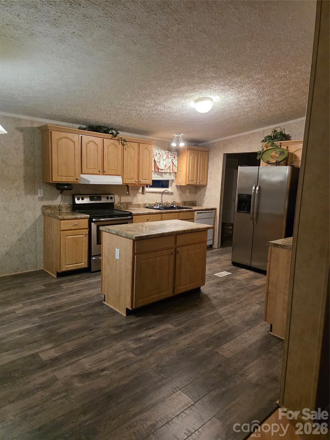 Single Family Residence at 1409 Clayton Drive, Chester, photo 2 of 27