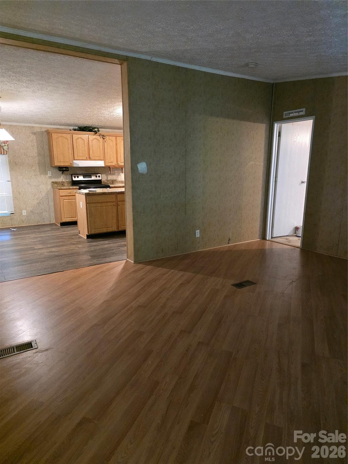 Single Family Residence at 1409 Clayton Drive, Chester, photo 14 of 27