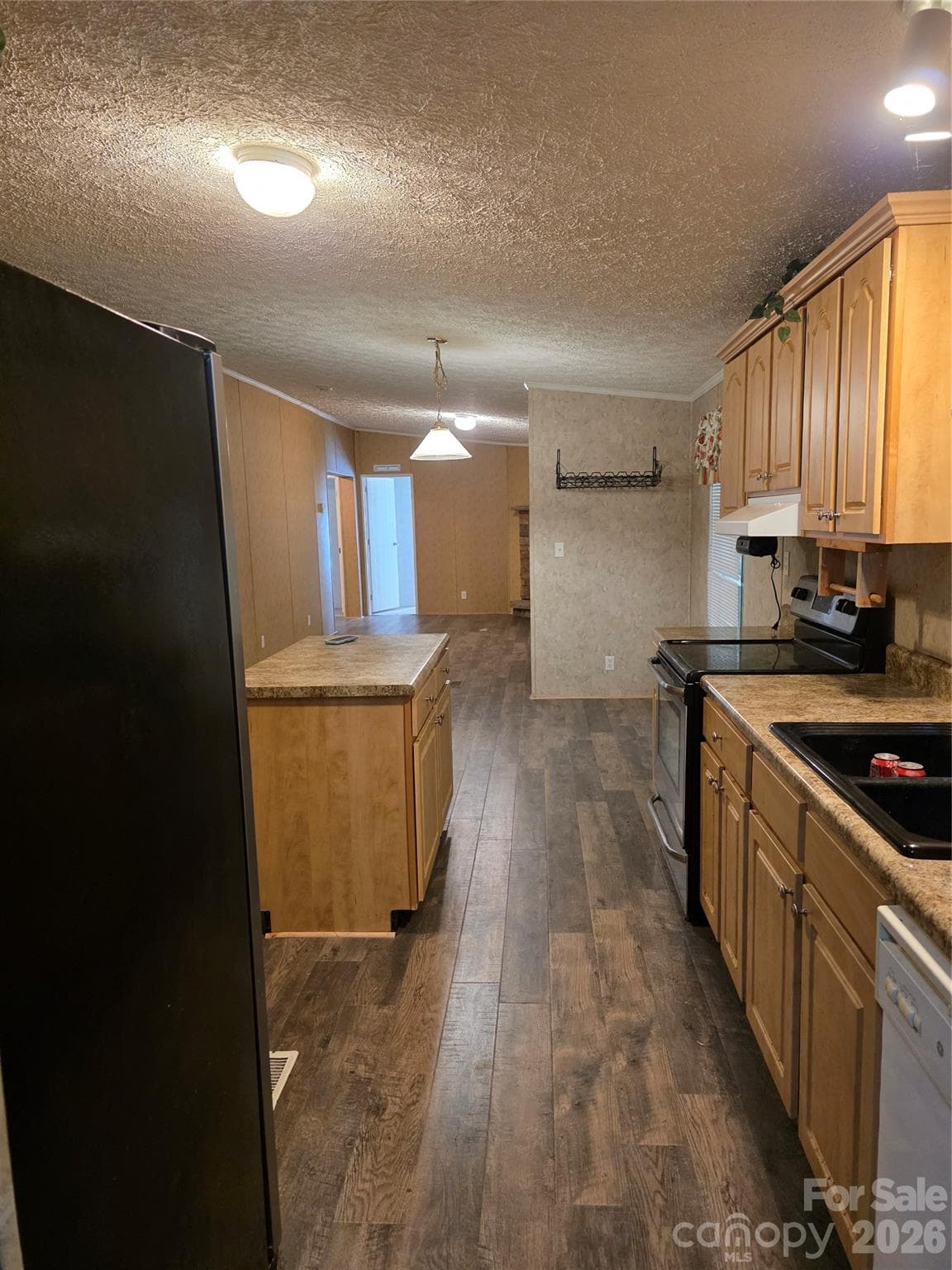 Single Family Residence at 1409 Clayton Drive, Chester, photo 15 of 27