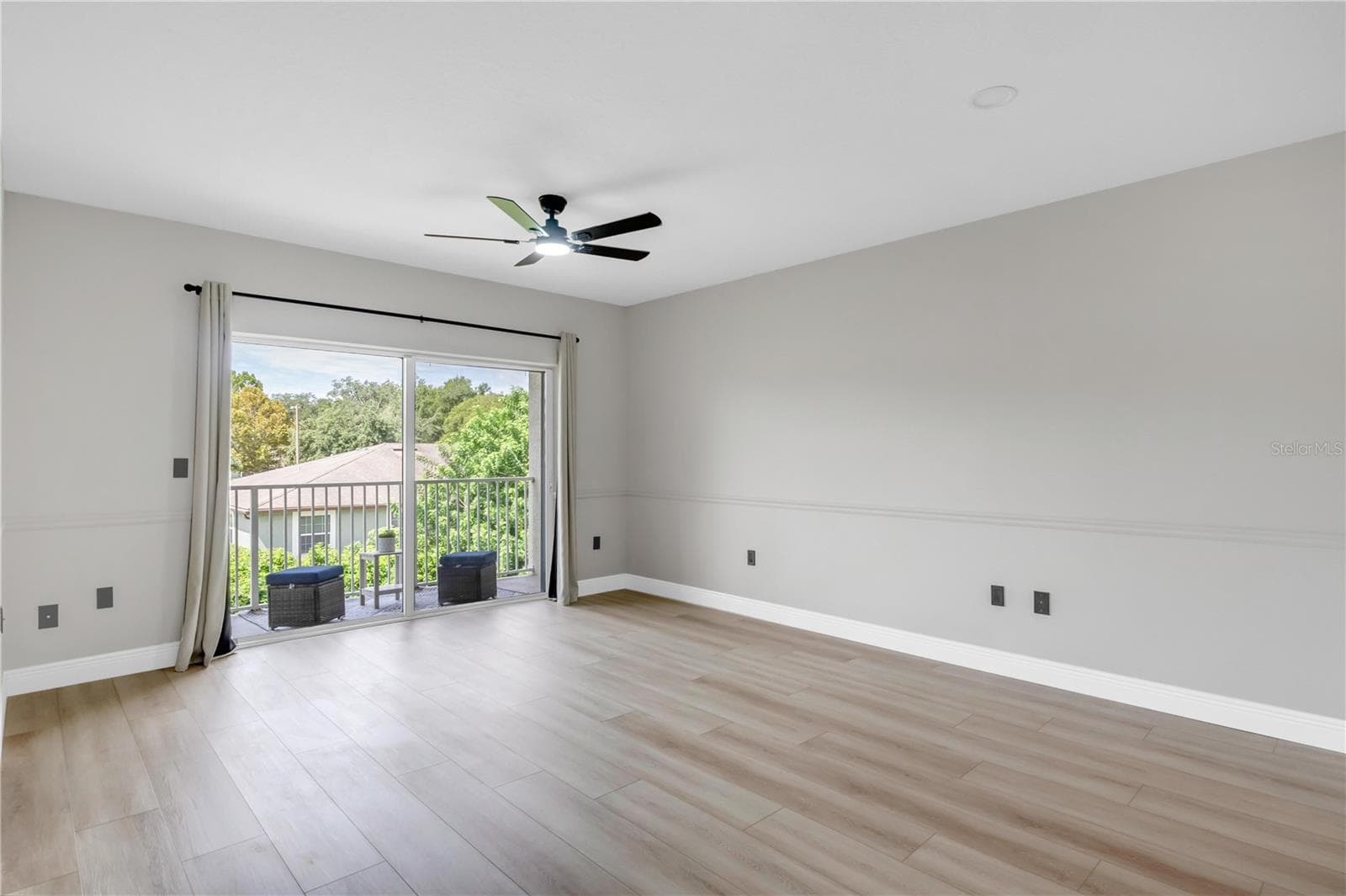 Condominium at 946 15TH ST #201, HOLLY HILL, photo 5 of 22