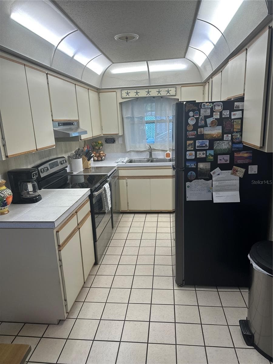 Single Family Residence at 2260 SW LOIS AVE, ARCADIA, photo 15 of 26