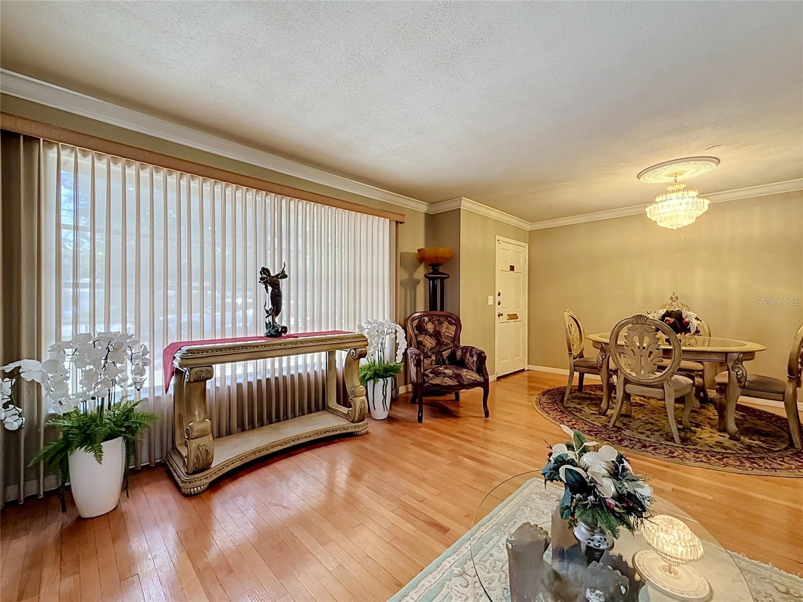 Great Room - 8830 DR MARTIN LUTHER KING JR ST N #UNIT 2B, ST PETERSBURG