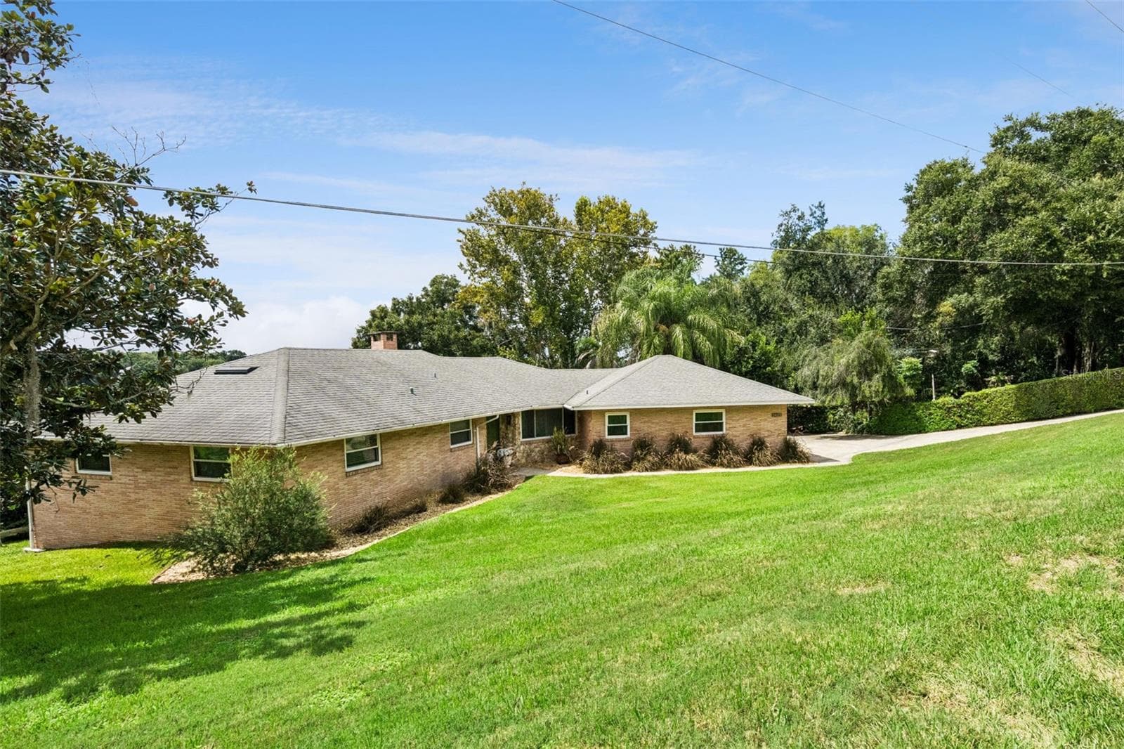 Front Yard - 2422 TOPPING PL, EUSTIS
