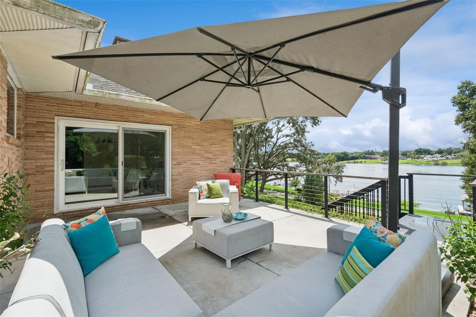 Exterior Patio - 2422 TOPPING PL, EUSTIS