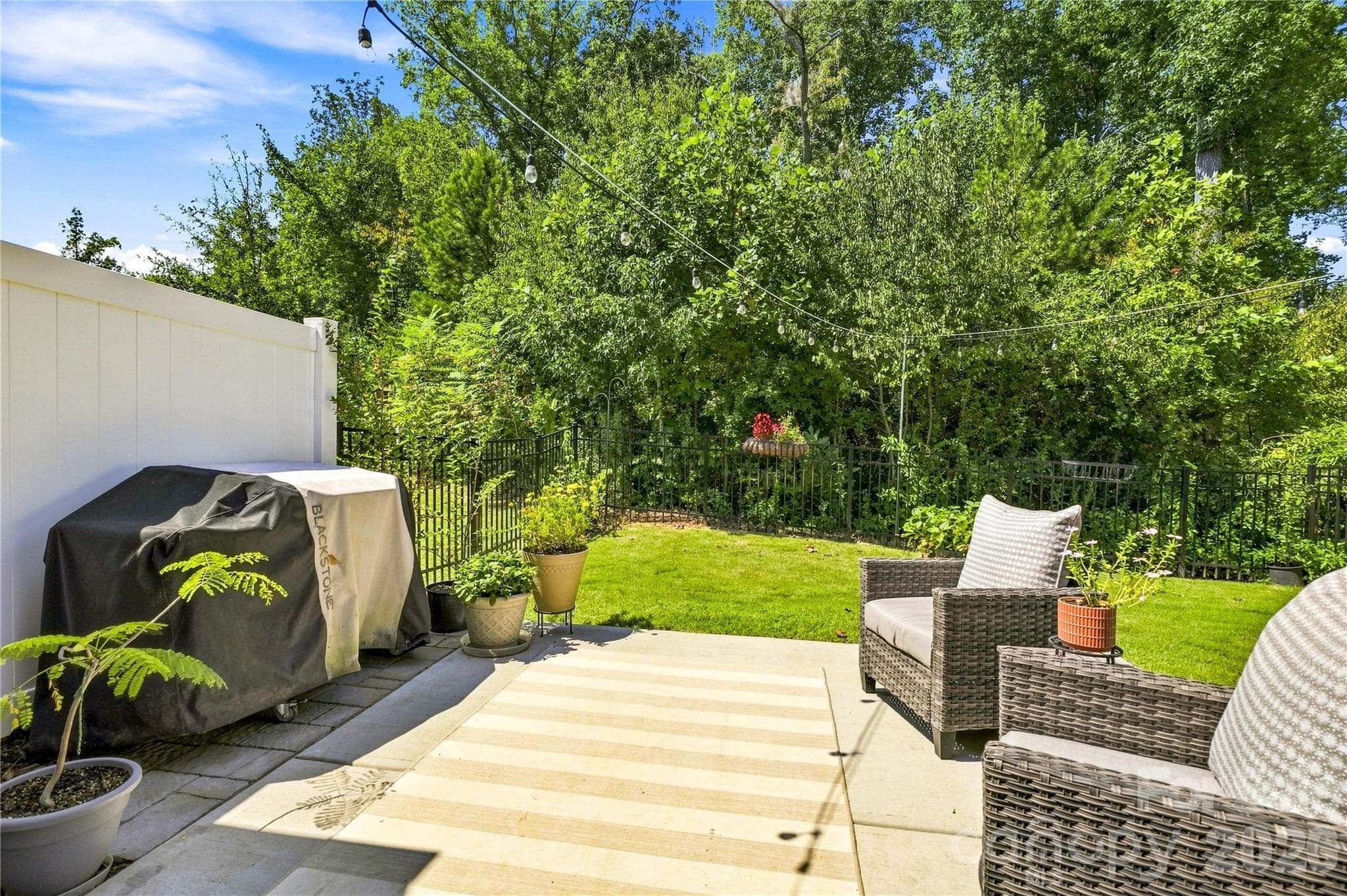 Townhouse at 6311 Ashton Park Drive, Denver, photo 2 of 41