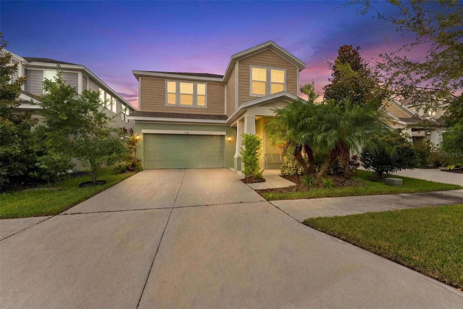 6136 VOYAGERS PL