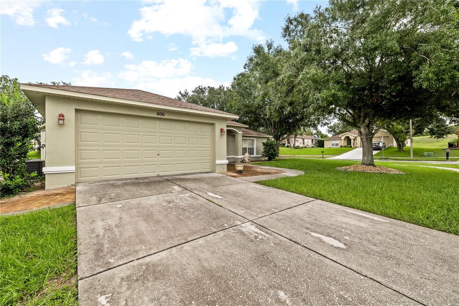 Single Family Residence at 406 PALA WAY, SPRING HILL, photo 2 of 27