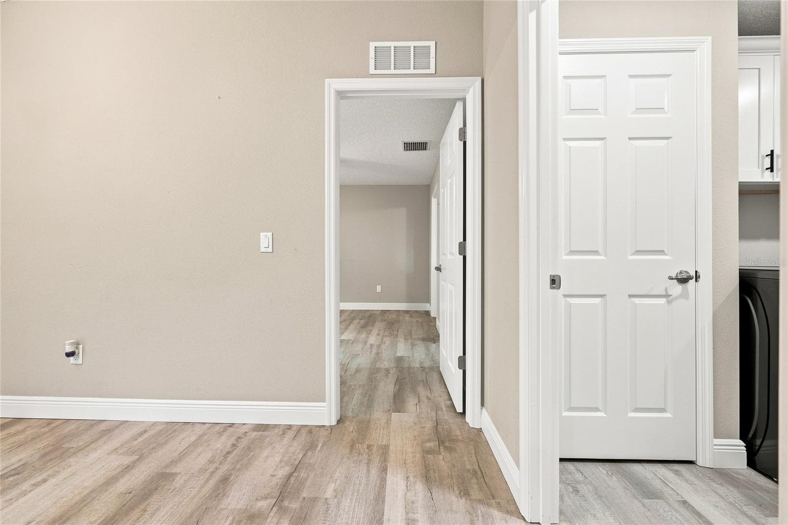 Entry to Master Bedroom - 7390 N IRELAND DR, DUNNELLON