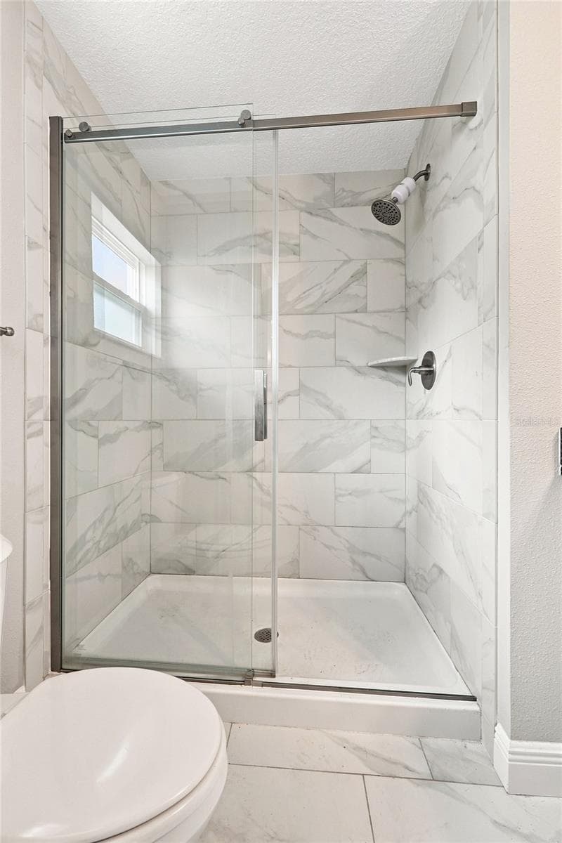 Master Bathroom - 7390 N IRELAND DR, DUNNELLON