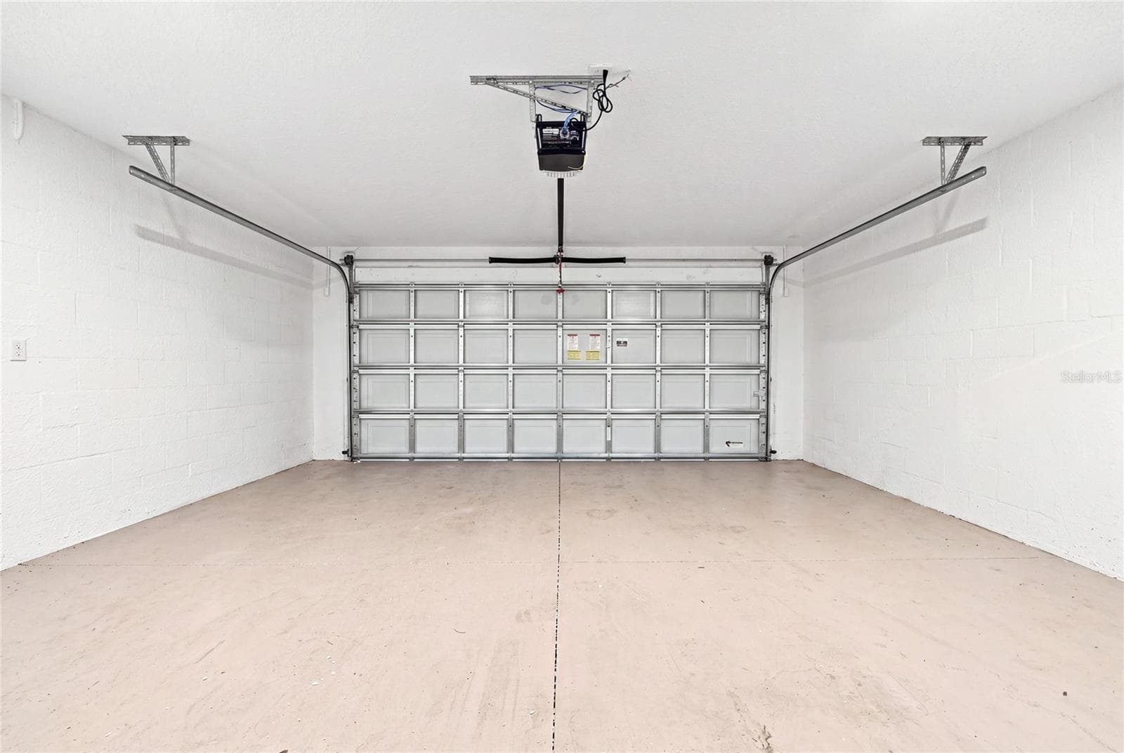 Garage - 7390 N IRELAND DR, DUNNELLON
