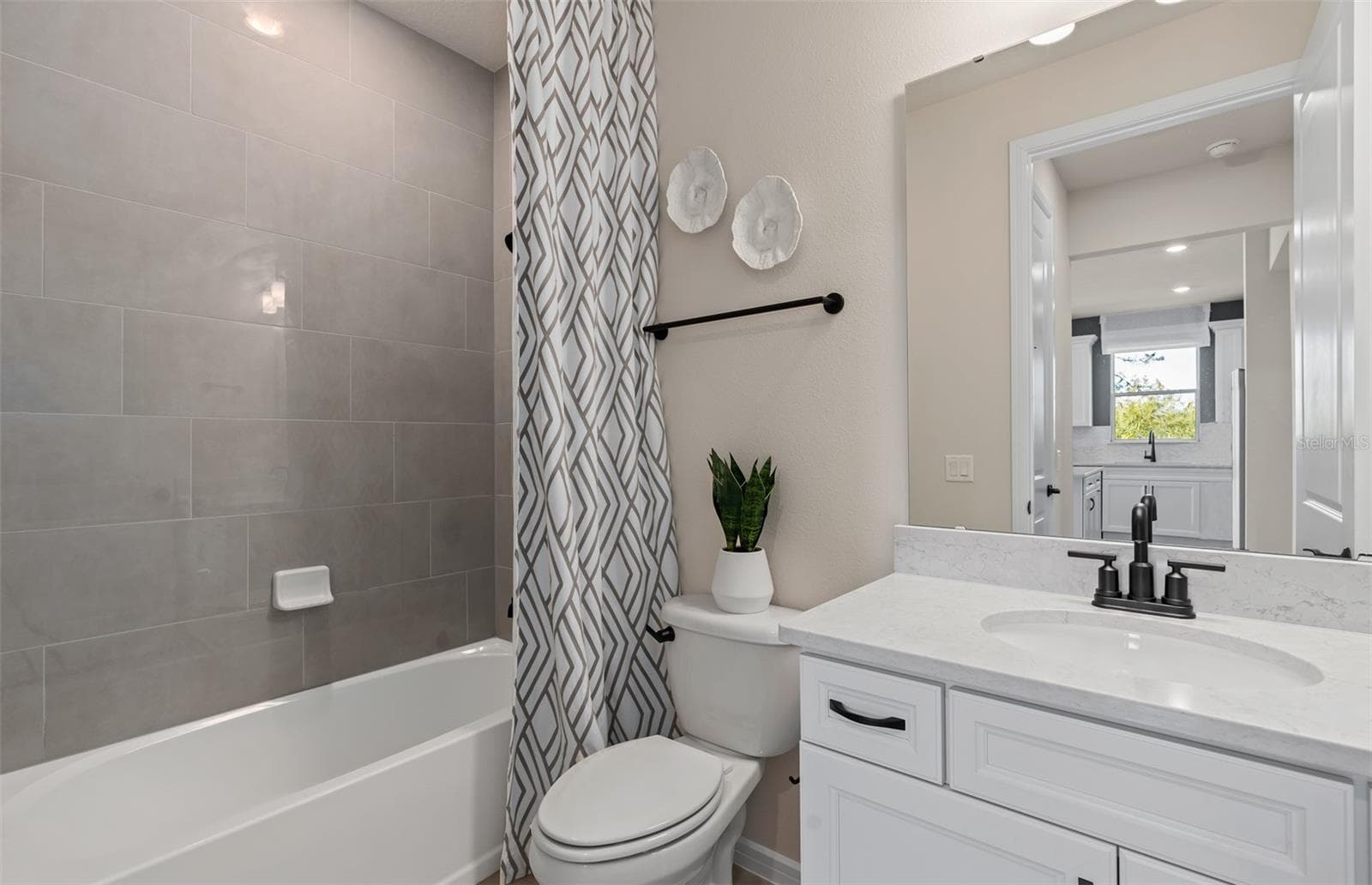 Model Home Design Only. Pictures and furnishings are for illustrative purposes only. Elevations, colors and options may vary. Furniture is for model home staging only. - 8974 BLISSFUL BREEZE TRAIL, MELBOURNE