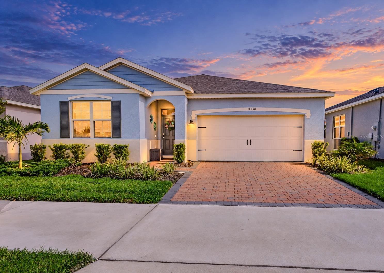17558 BLAZING STAR CIR