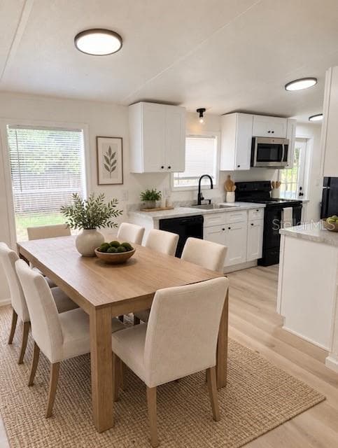virtually stage - 9713 XENIA ST, NEW PORT RICHEY