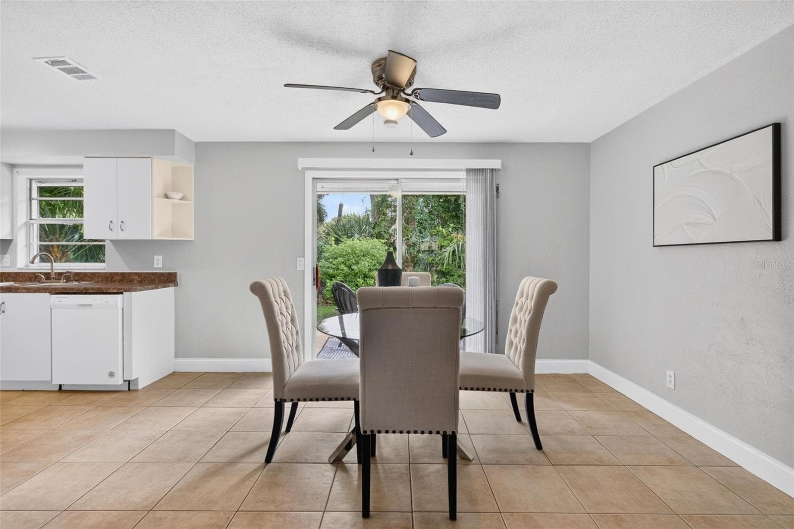 Single Family Residence at 5103 TAYLOR AVE, PORT ORANGE, photo 11 of 37