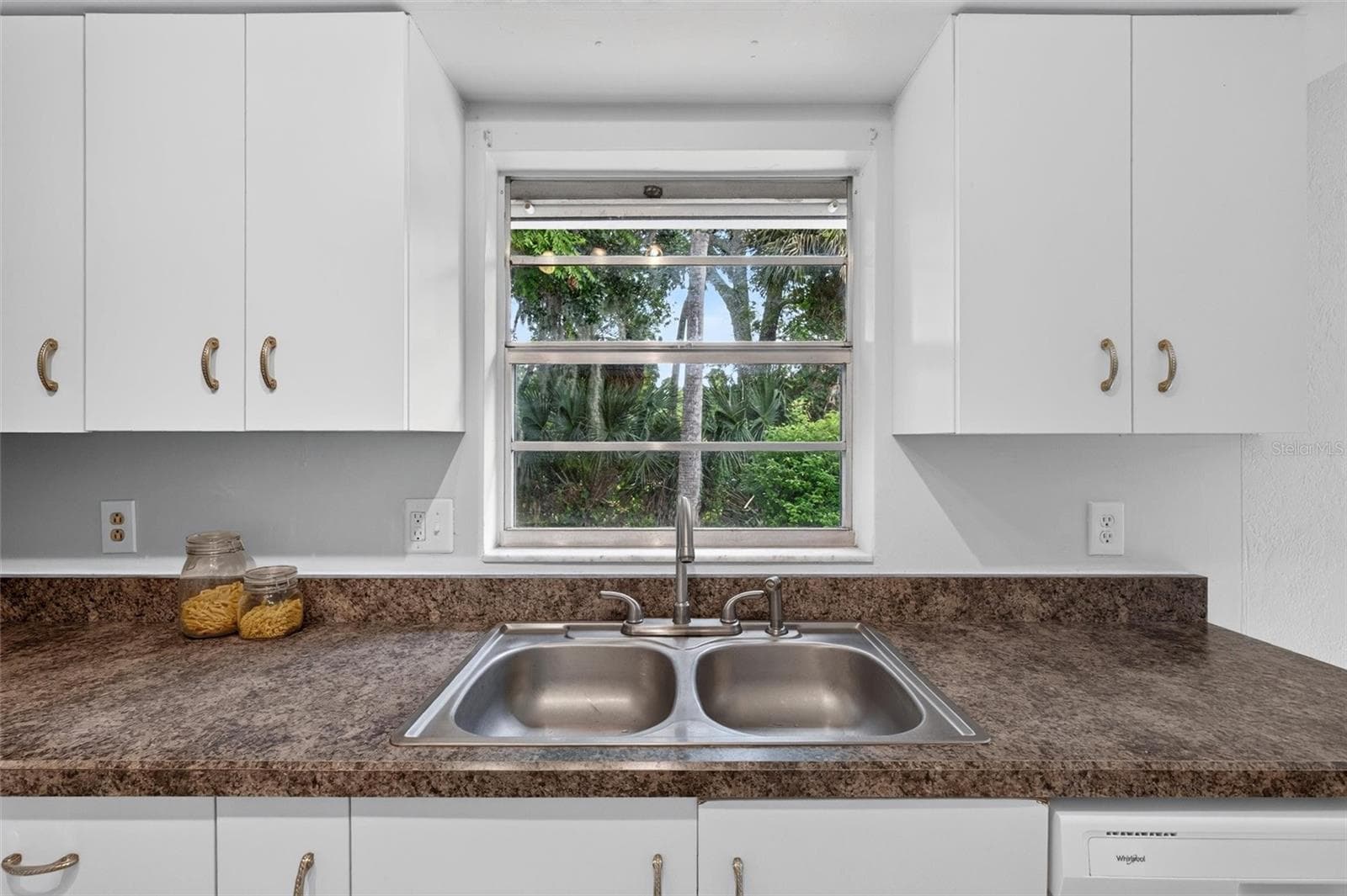 Single Family Residence at 5103 TAYLOR AVE, PORT ORANGE, photo 17 of 37