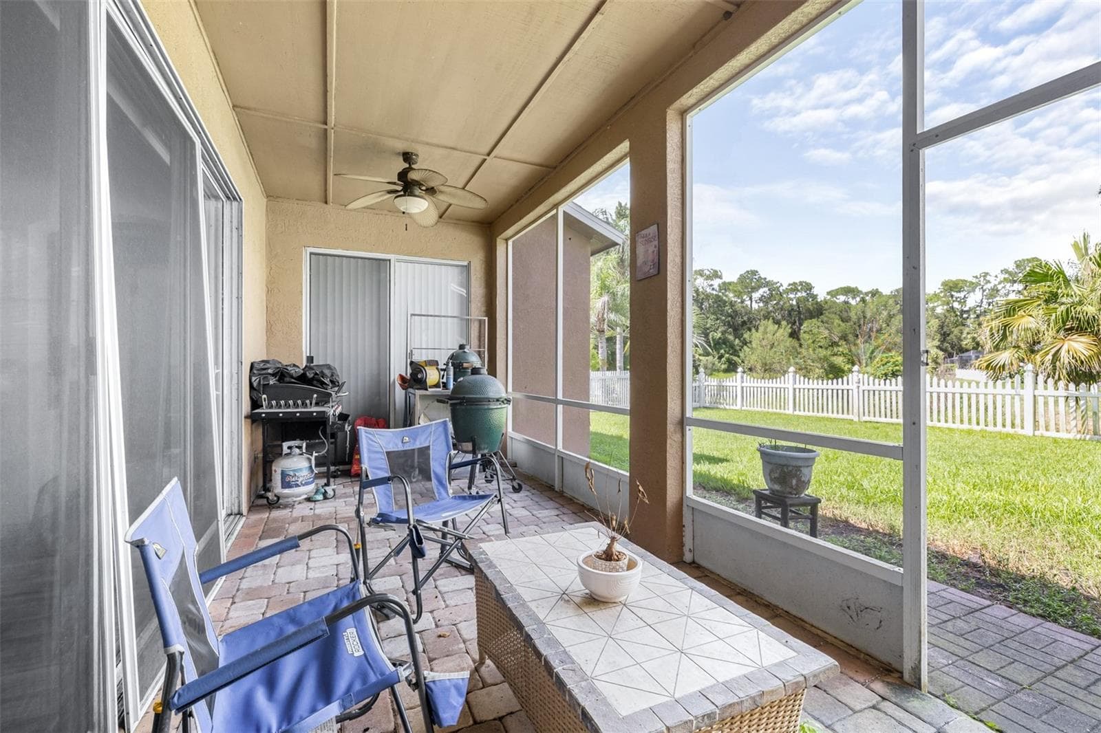 Single Family Residence at 17012 FALCONRIDGE RD, LITHIA, photo 54 of 100