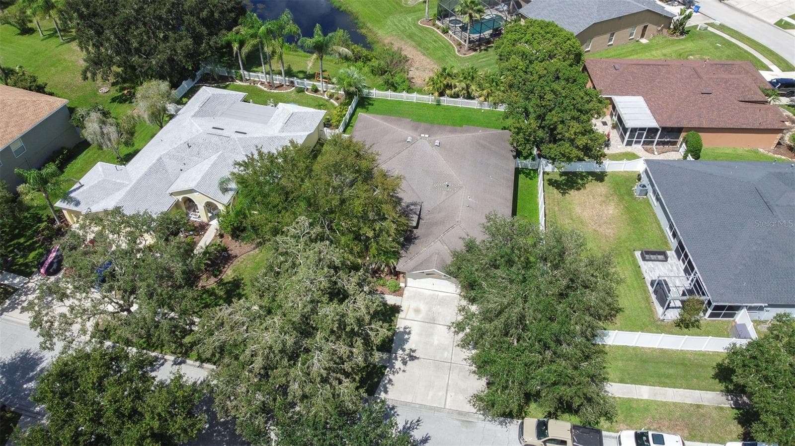 Single Family Residence at 17012 FALCONRIDGE RD, LITHIA, photo 65 of 100