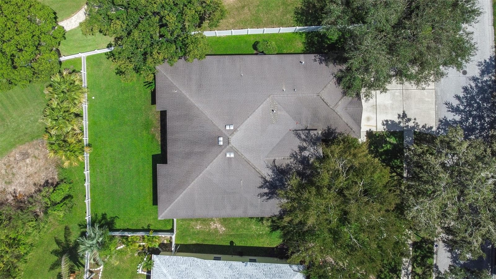 Single Family Residence at 17012 FALCONRIDGE RD, LITHIA, photo 70 of 100