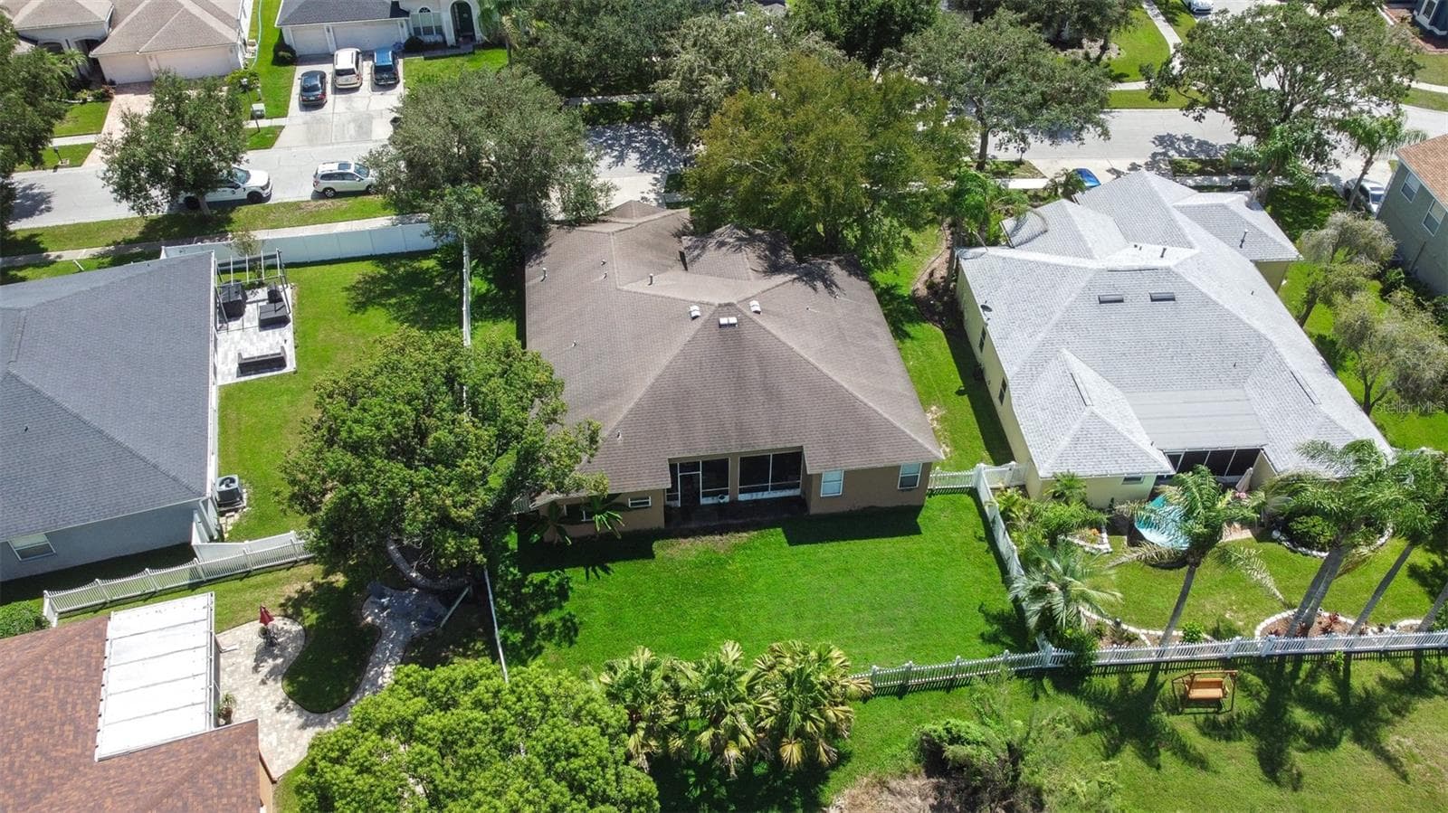 Single Family Residence at 17012 FALCONRIDGE RD, LITHIA, photo 79 of 100