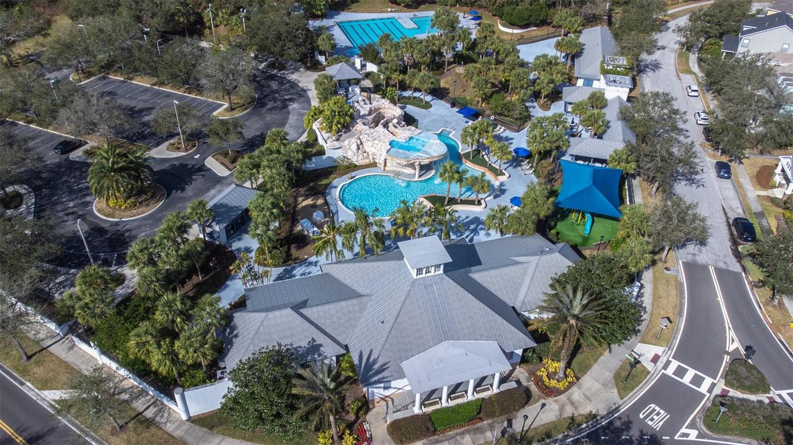 Single Family Residence at 17012 FALCONRIDGE RD, LITHIA, photo 100 of 100