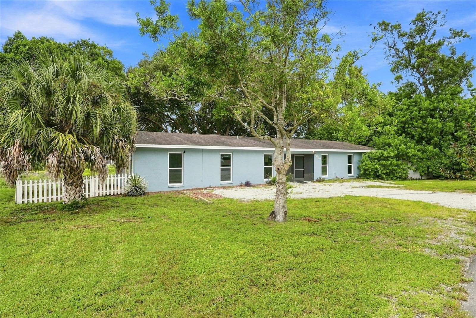 Duplex at 5000 74TH ST N, ST PETERSBURG, photo 3 of 61