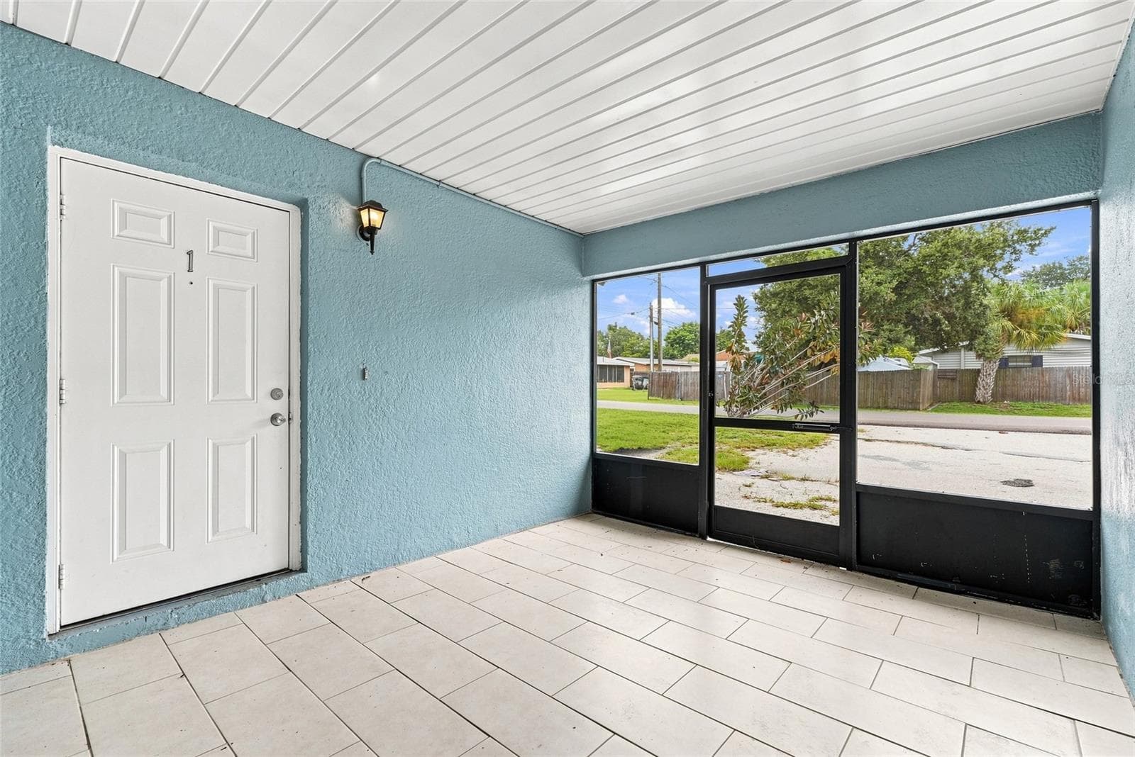 Duplex at 5000 74TH ST N, ST PETERSBURG, photo 5 of 61