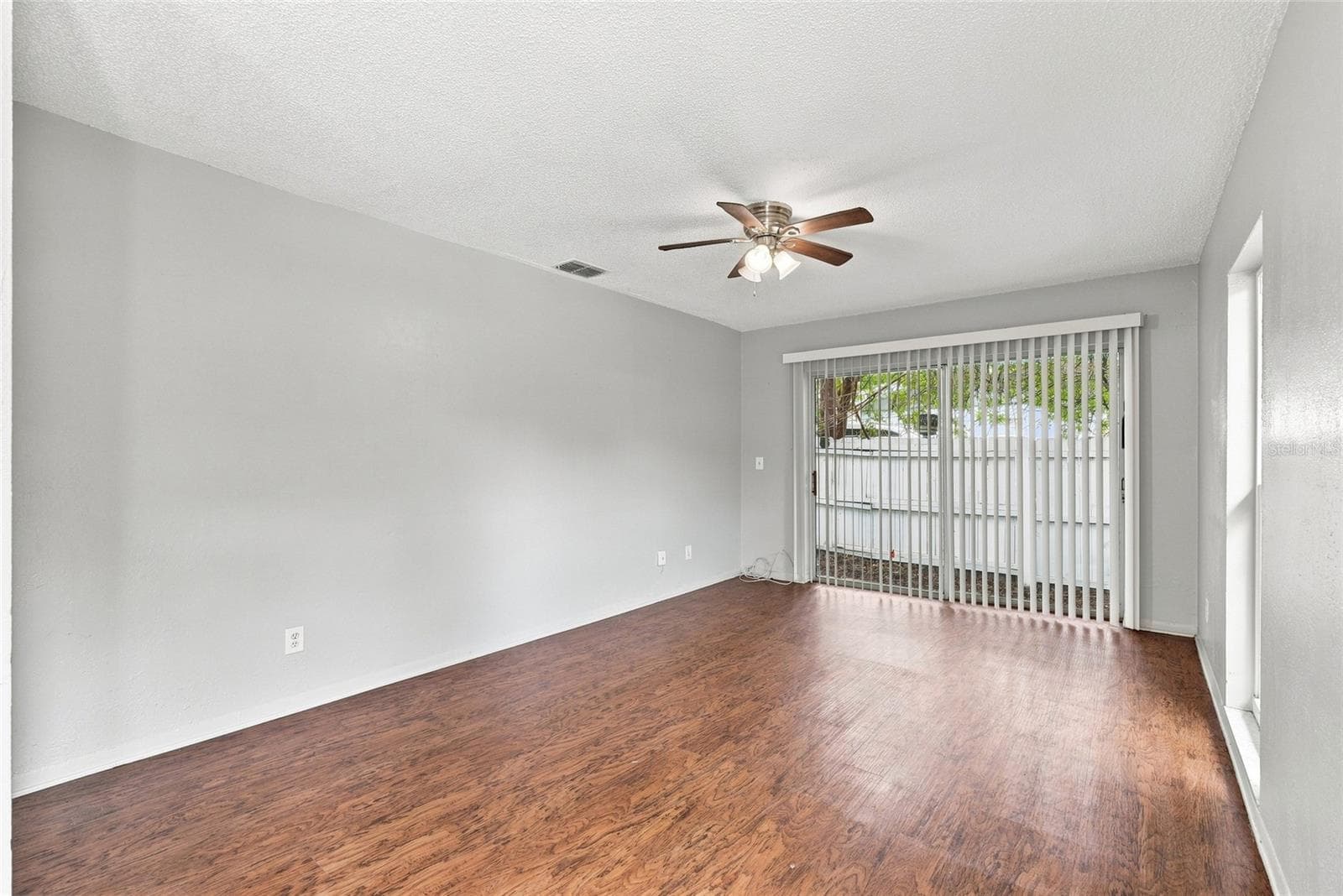 Duplex at 5000 74TH ST N, ST PETERSBURG, photo 15 of 61