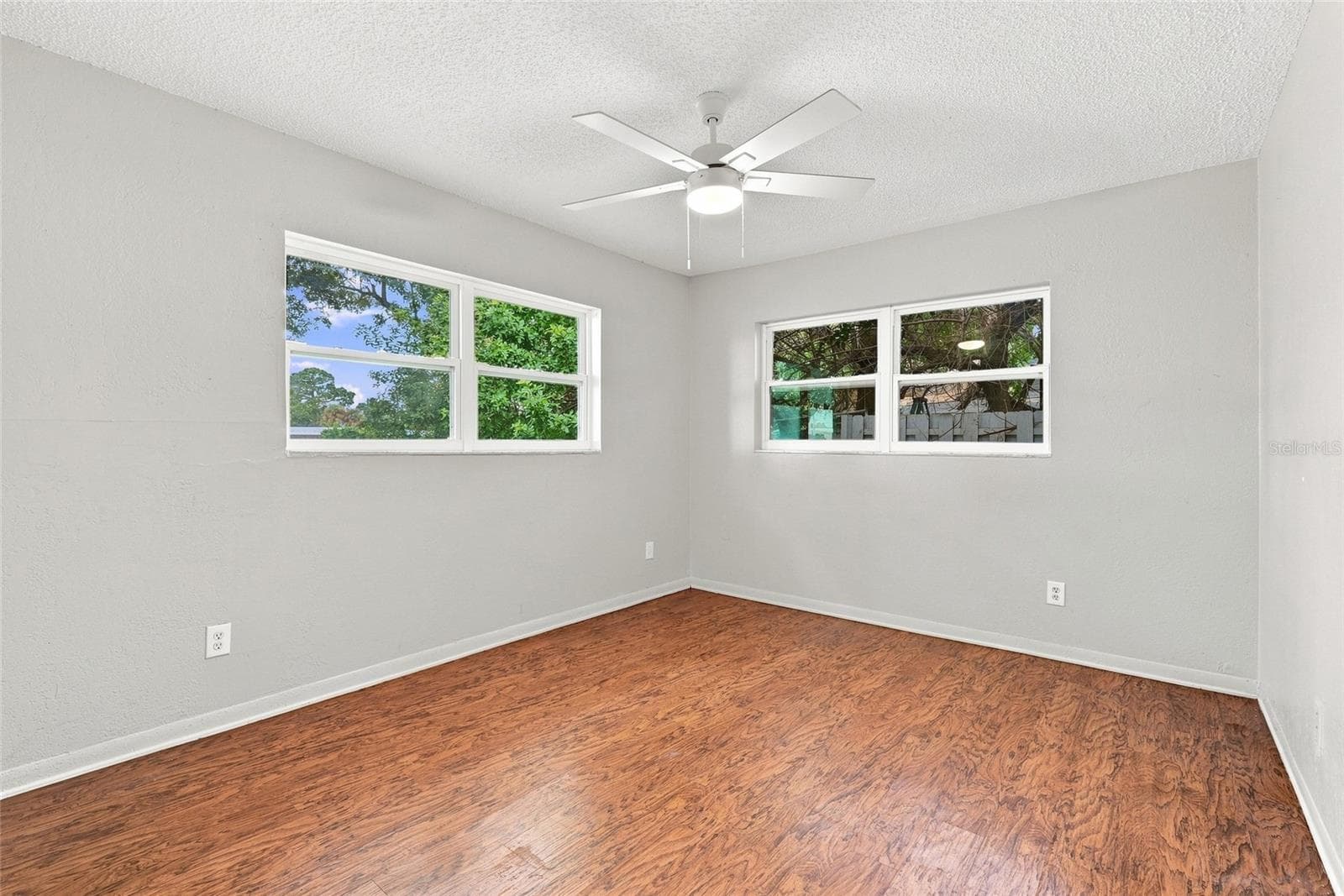 Duplex at 5000 74TH ST N, ST PETERSBURG, photo 22 of 61