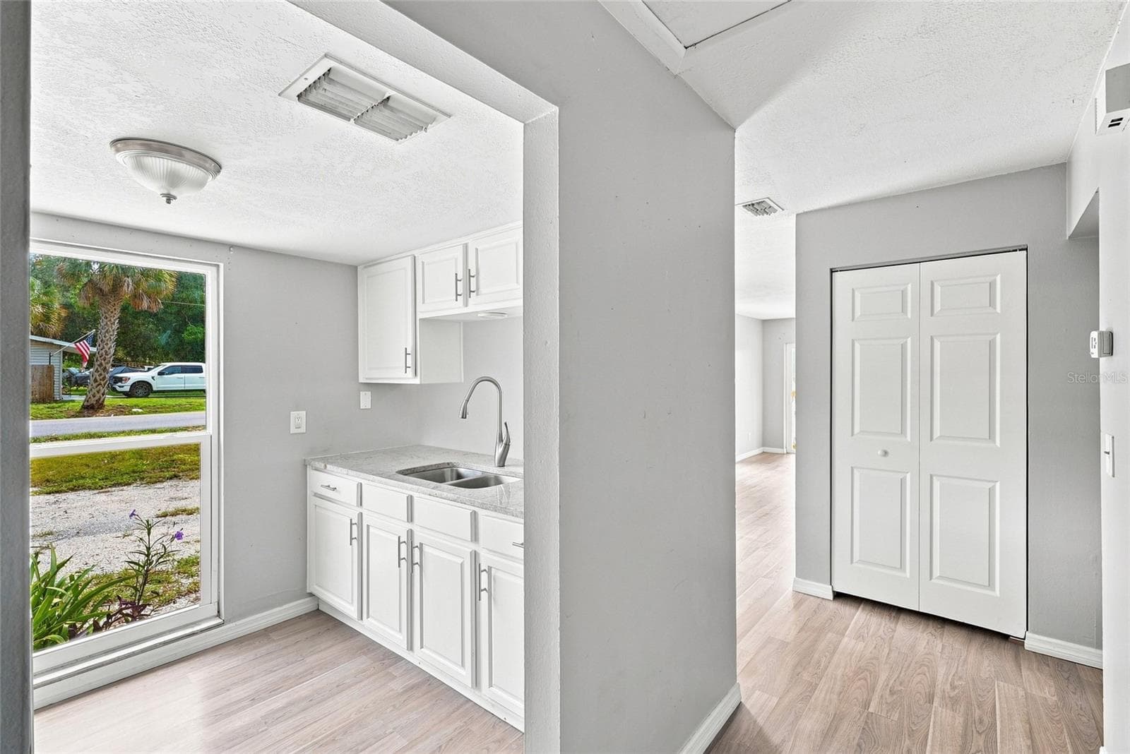 Duplex at 5000 74TH ST N, ST PETERSBURG, photo 26 of 61