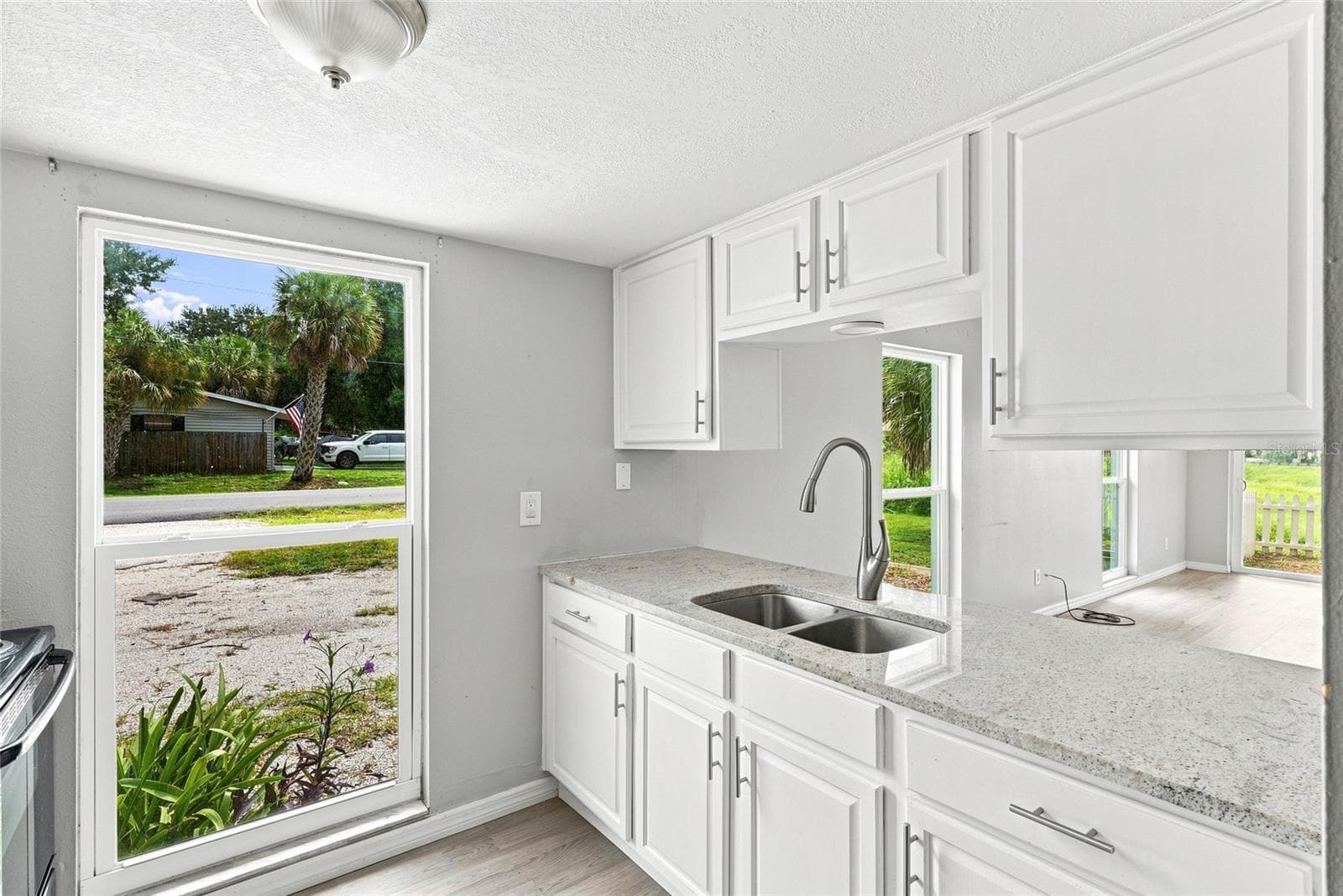 Duplex at 5000 74TH ST N, ST PETERSBURG, photo 28 of 61