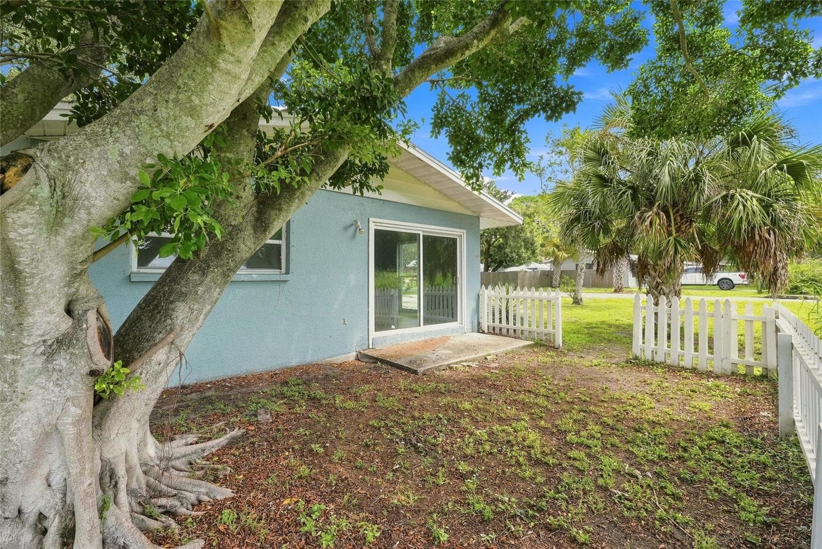 Duplex at 5000 74TH ST N, ST PETERSBURG, photo 44 of 61