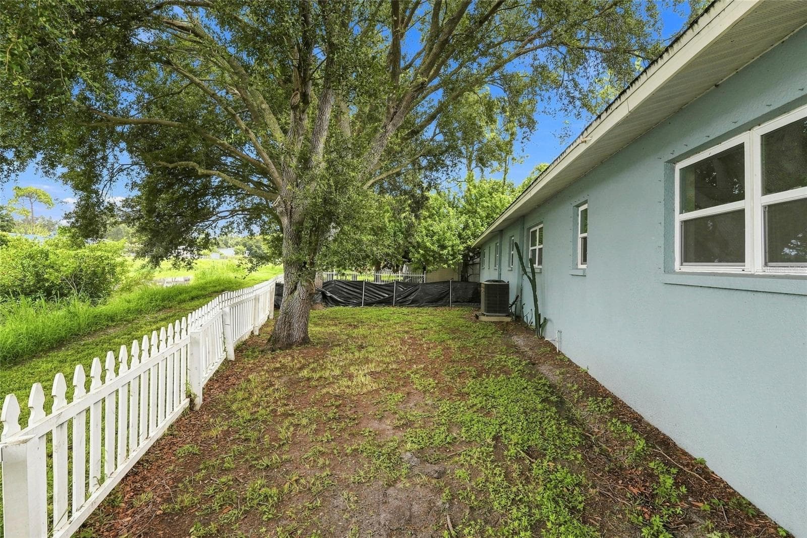 Duplex at 5000 74TH ST N, ST PETERSBURG, photo 45 of 61