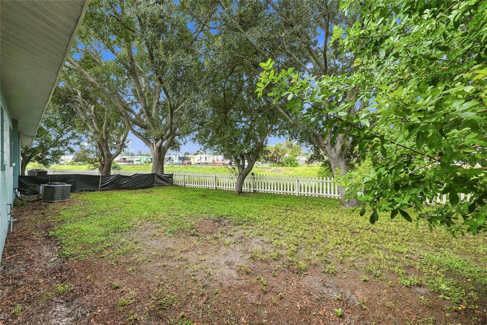 Duplex at 5000 74TH ST N, ST PETERSBURG, photo 48 of 61