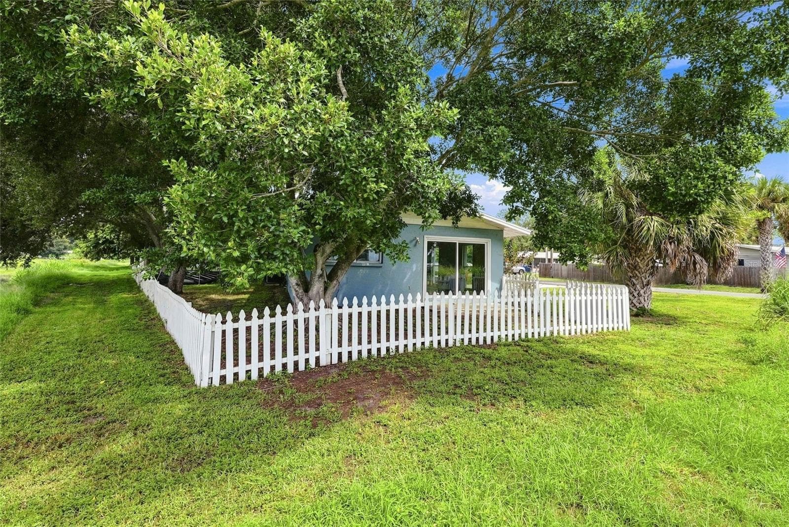 Duplex at 5000 74TH ST N, ST PETERSBURG, photo 50 of 61