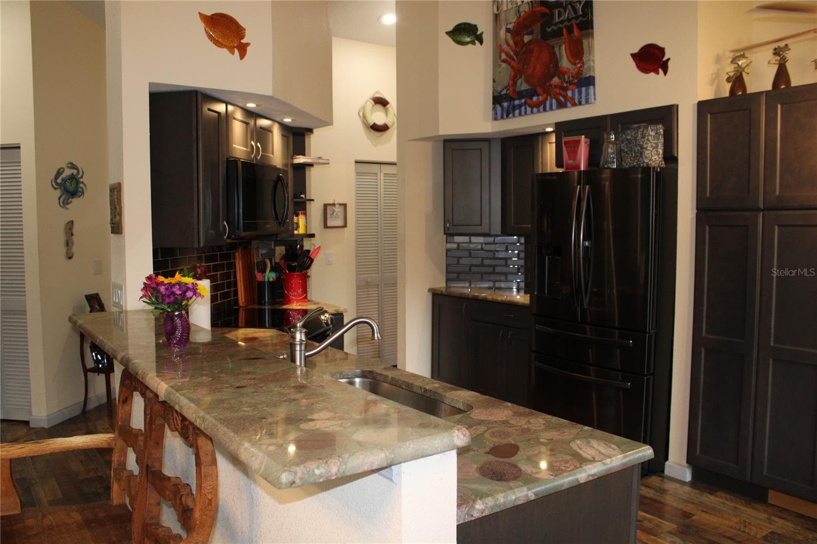 Matching appliances all replaced 2020 - 1671 HAMILTON CT #2102, DUNEDIN