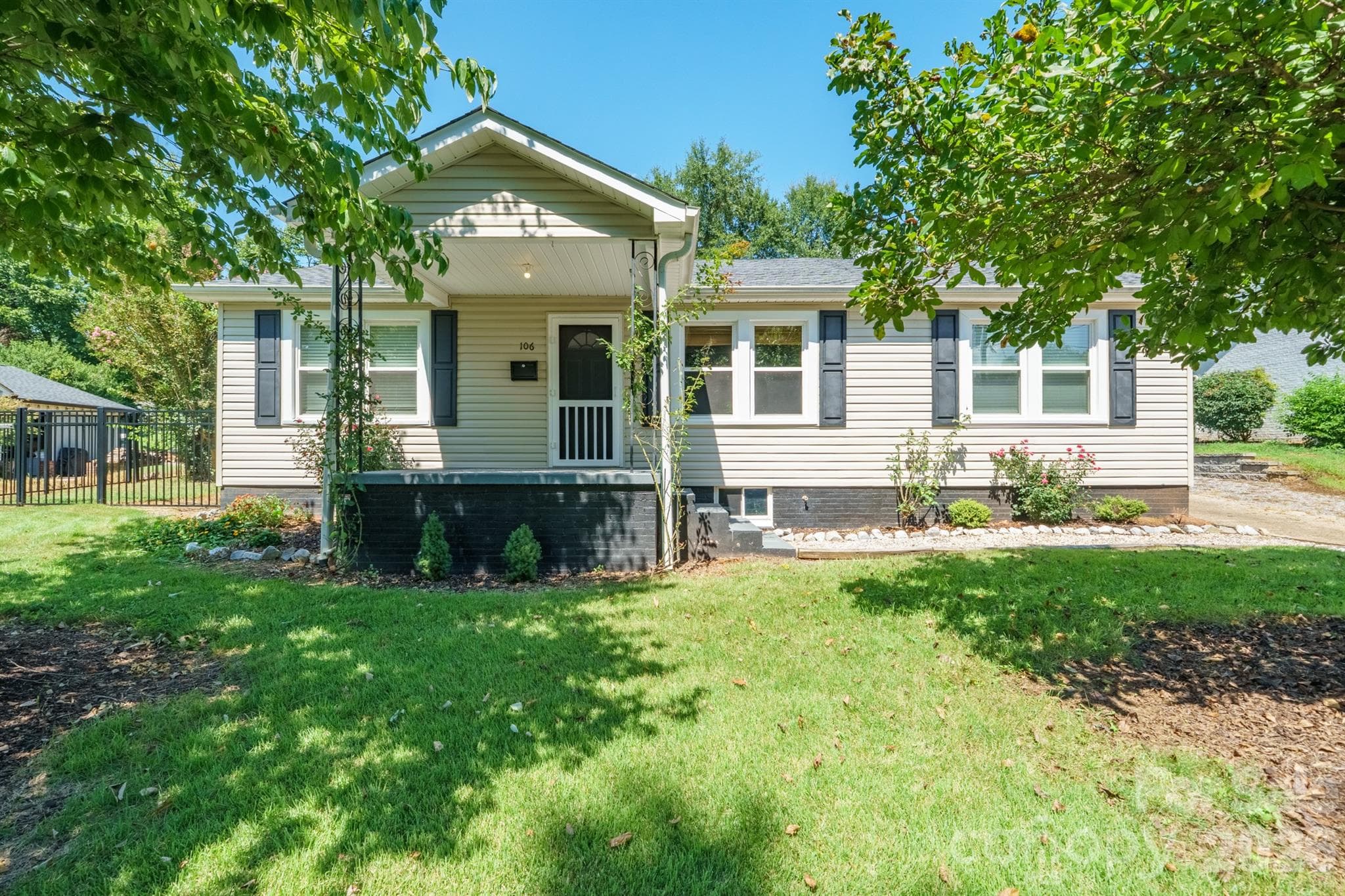 106 Cascade Street