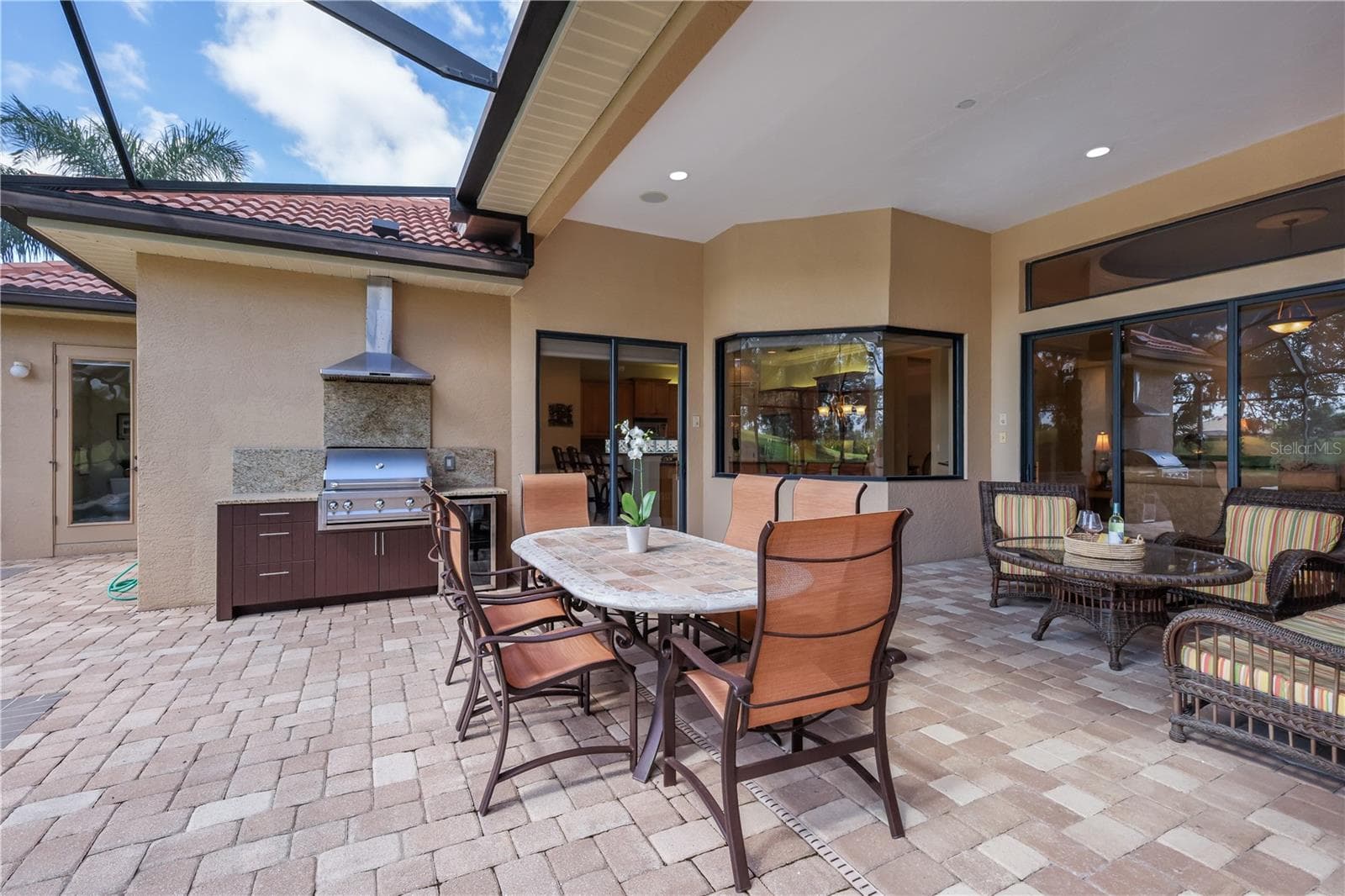 New Outdoor Grill - 7519 MIZNER RESERVE CT, LAKEWOOD RANCH