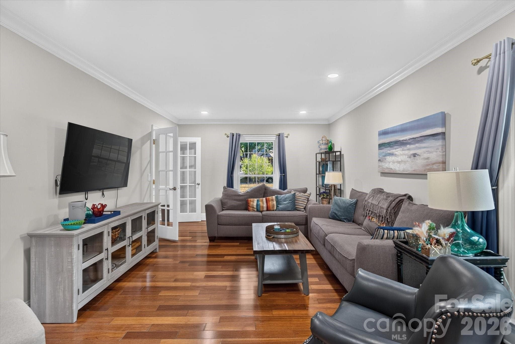 Single Family Residence at 10009 Thomas Payne Circle, Charlotte, photo 12 of 36