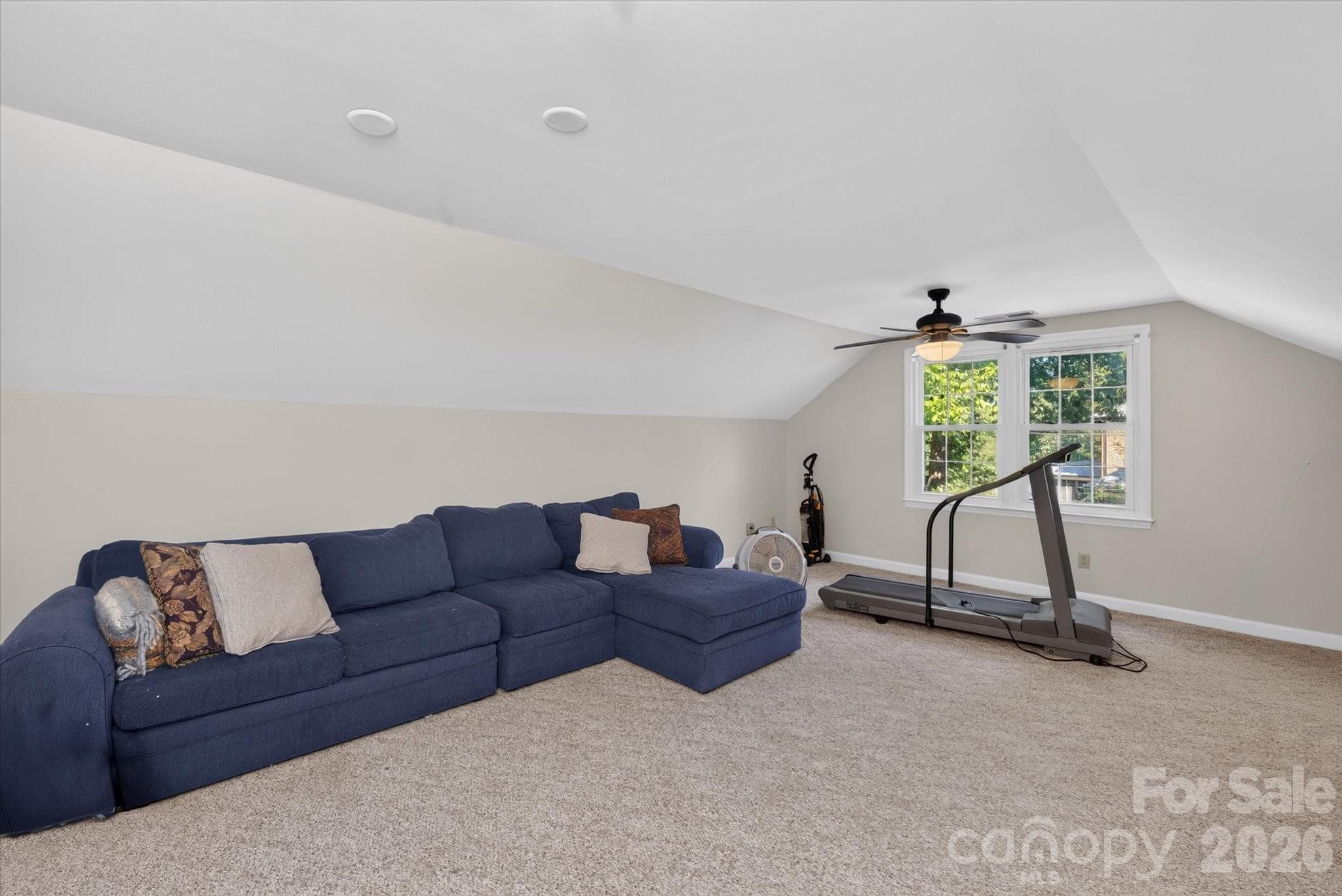 Single Family Residence at 10009 Thomas Payne Circle, Charlotte, photo 23 of 36