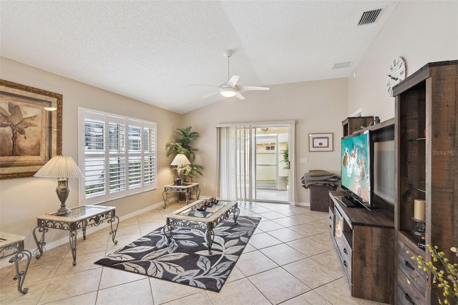 Single Family Residence at 1492 ALEXANDRIA PL, THE VILLAGES, photo 3 of 21