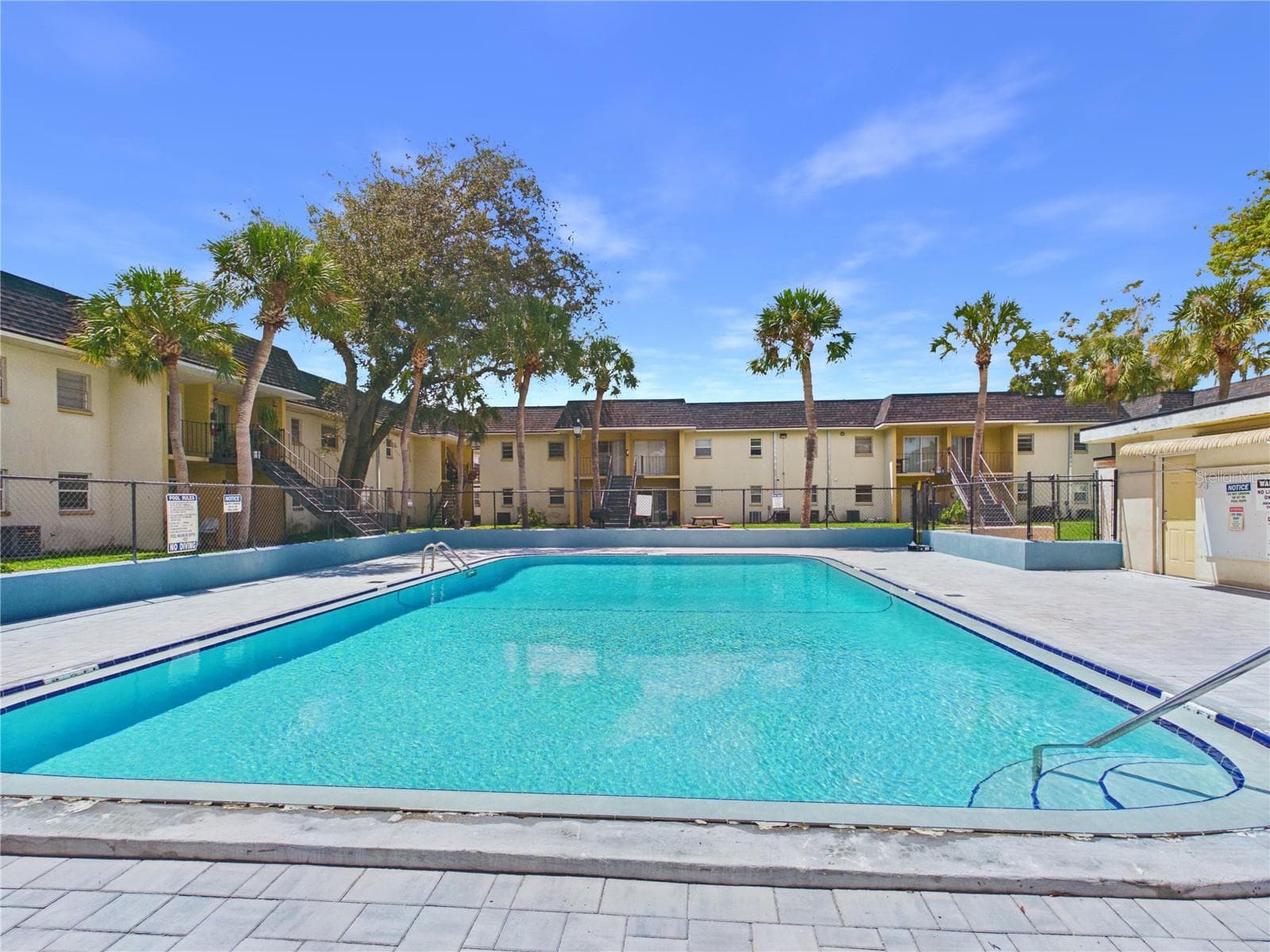 Community Pool - 2800 E 113TH AVE #213, TAMPA