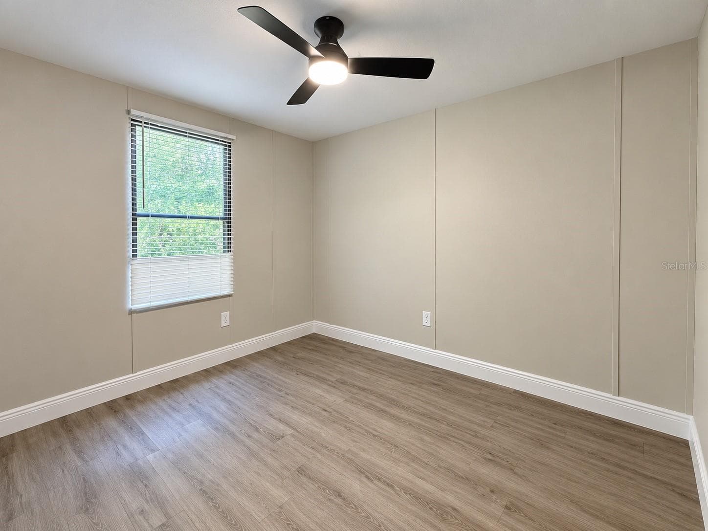 Manufactured Home at 4808 ROLLINGLEN LOOP W, LAKELAND, photo 12 of 27