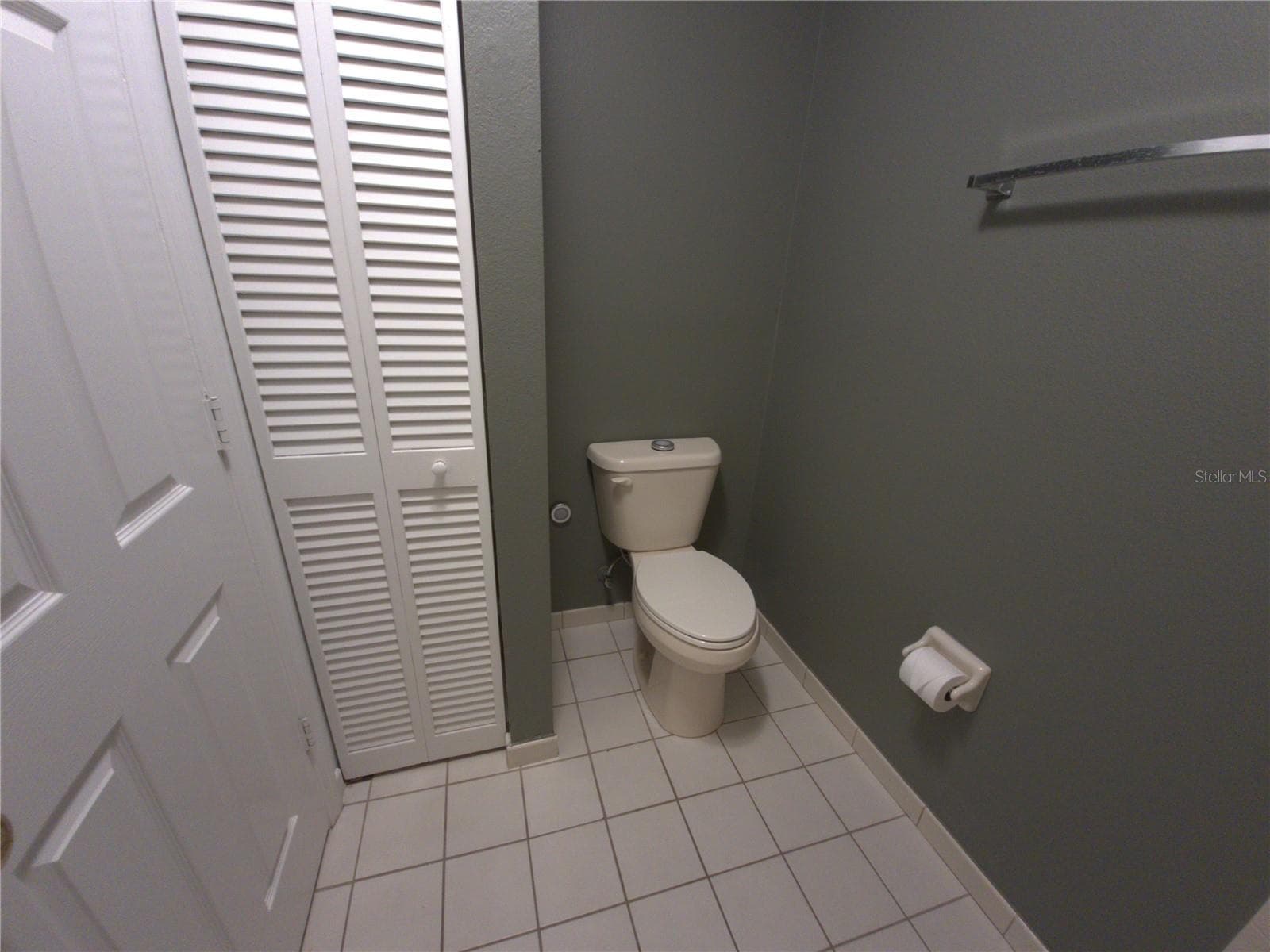 Primary Bath - 2721 COUNTRYSIDE BLVD #102, CLEARWATER
