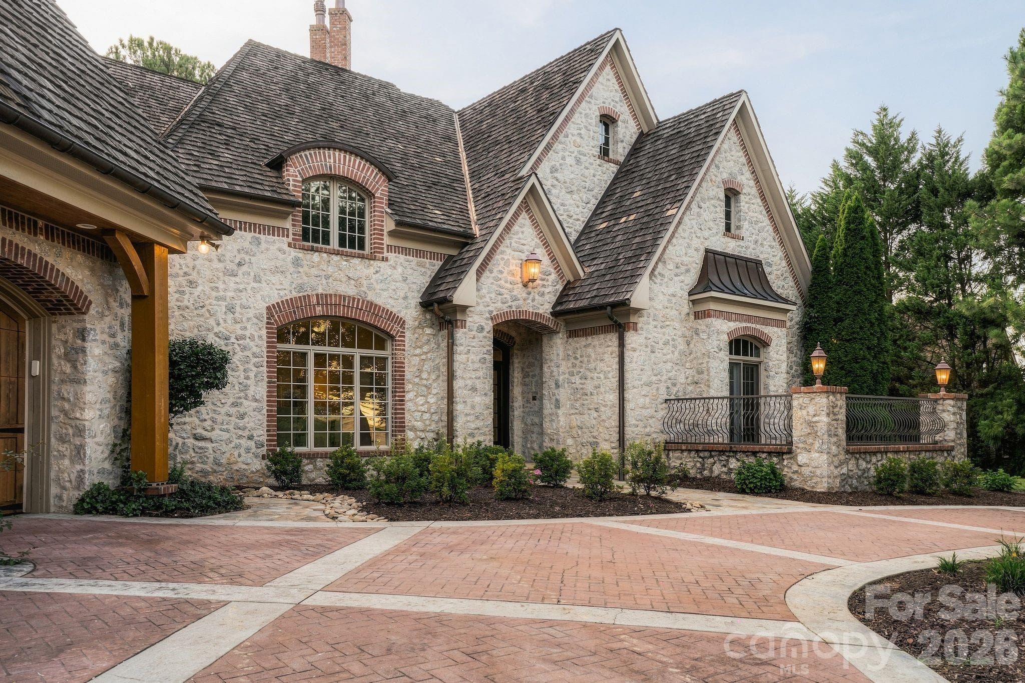 Single Family Residence at 1515 Baltusrol Drive, Denver, photo 2 of 48