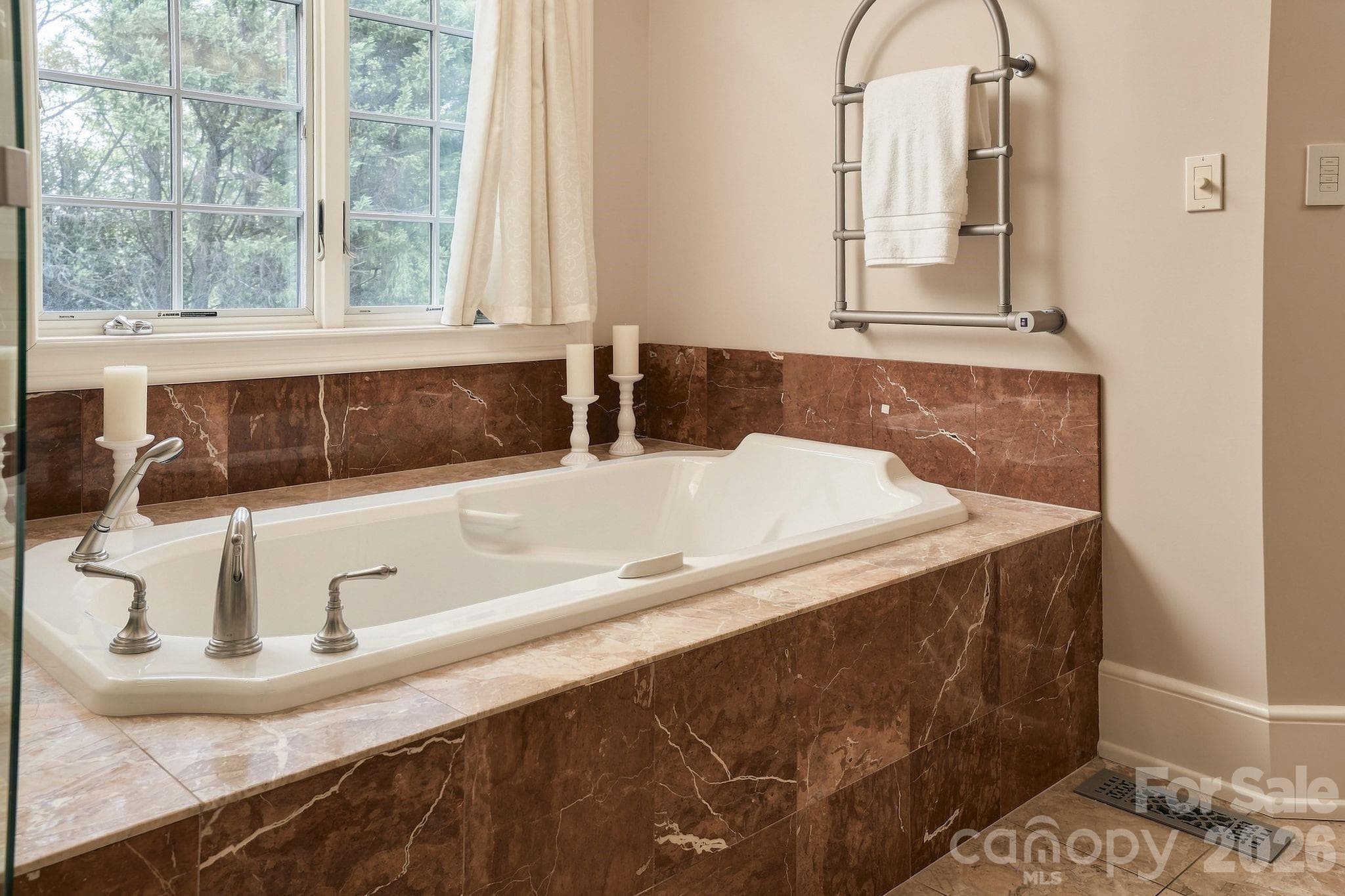 Single Family Residence at 1515 Baltusrol Drive, Denver, photo 25 of 48