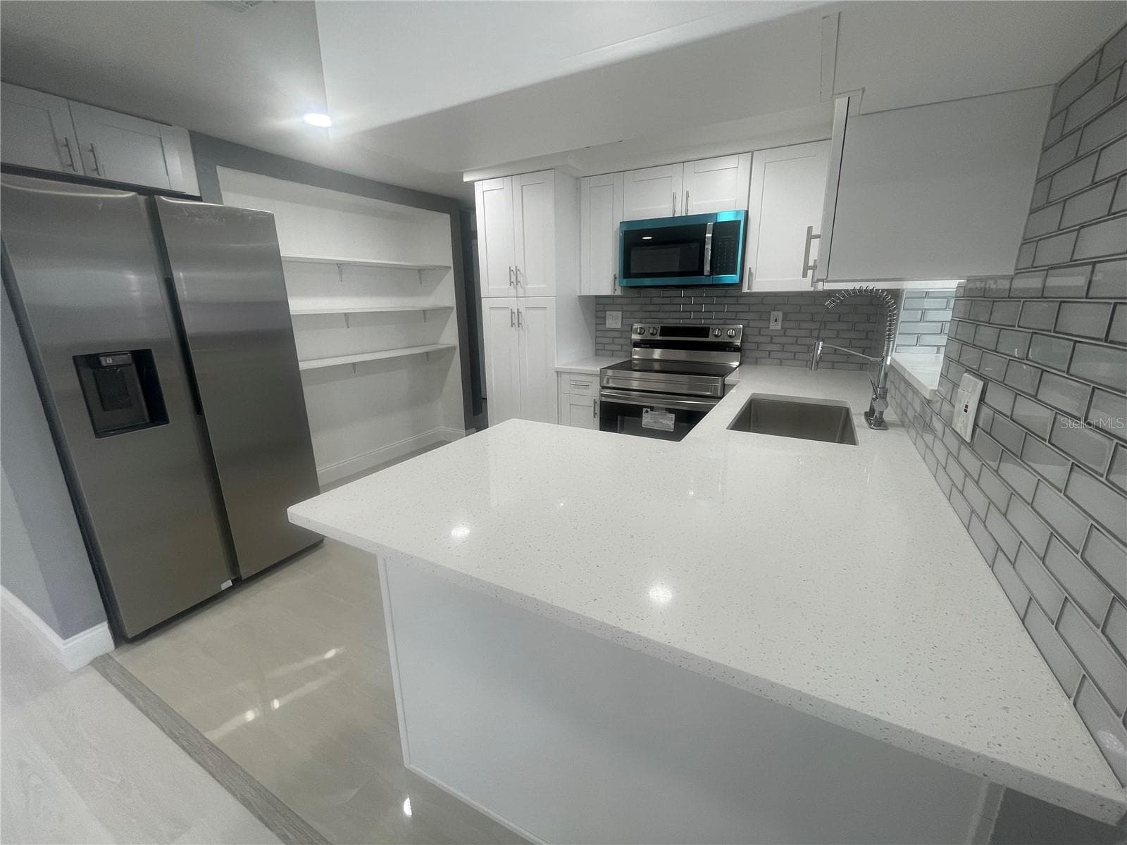 KITCHEN - 7025 CUTTY SARK DR, PORT RICHEY
