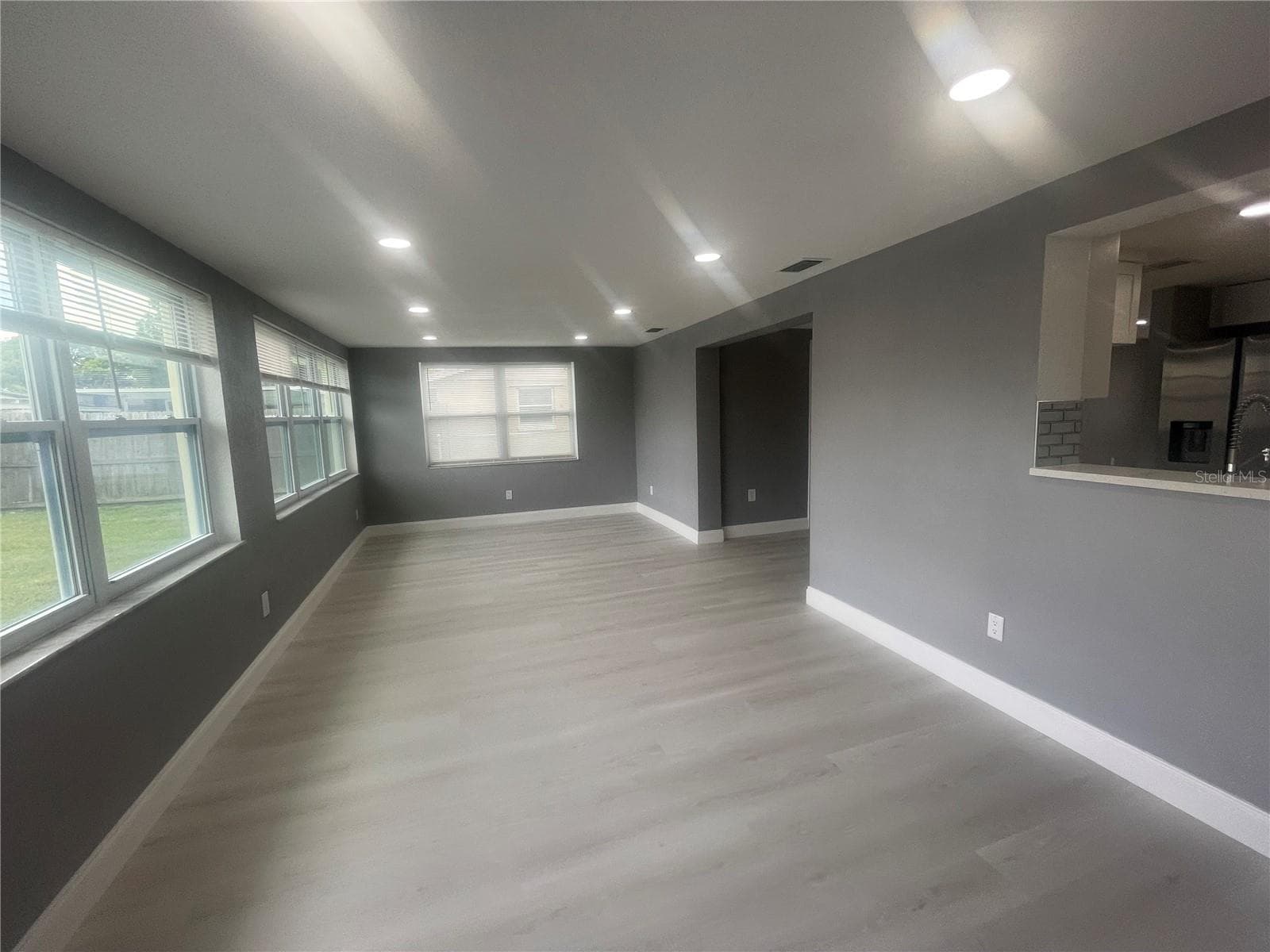 HUGE FAMILY ROOM - 7025 CUTTY SARK DR, PORT RICHEY