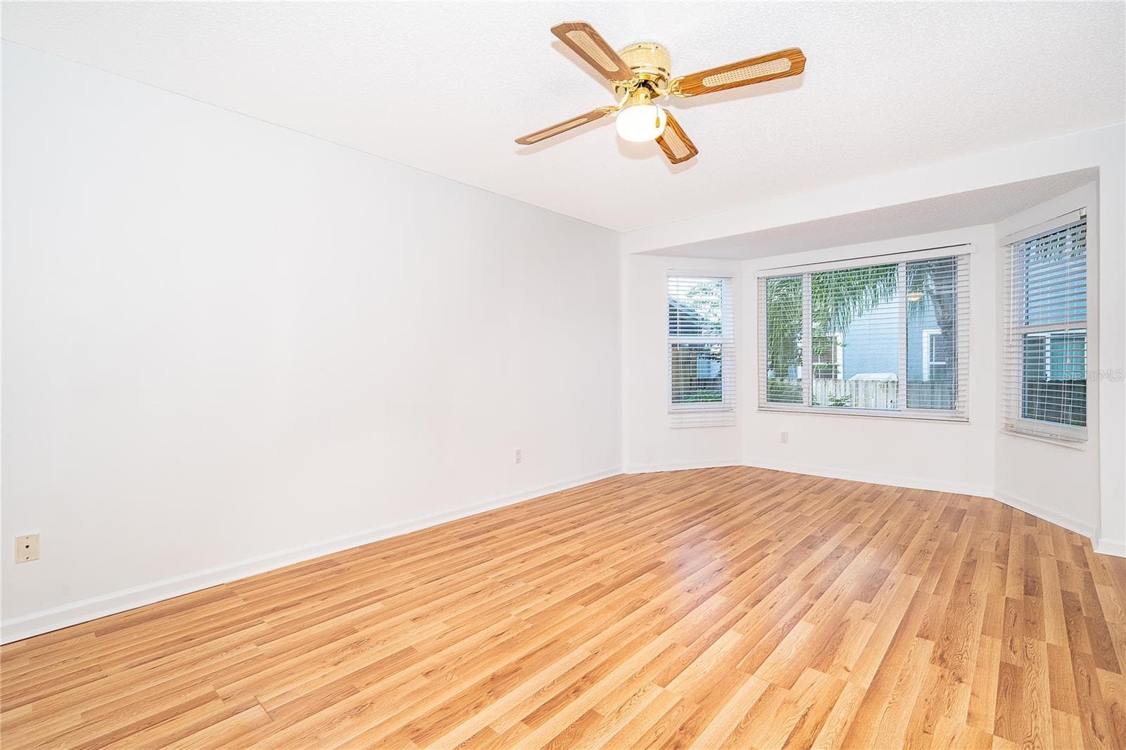 Large Primary Bedroom Suite - 696 REMINGTON OAK DR, LAKE MARY