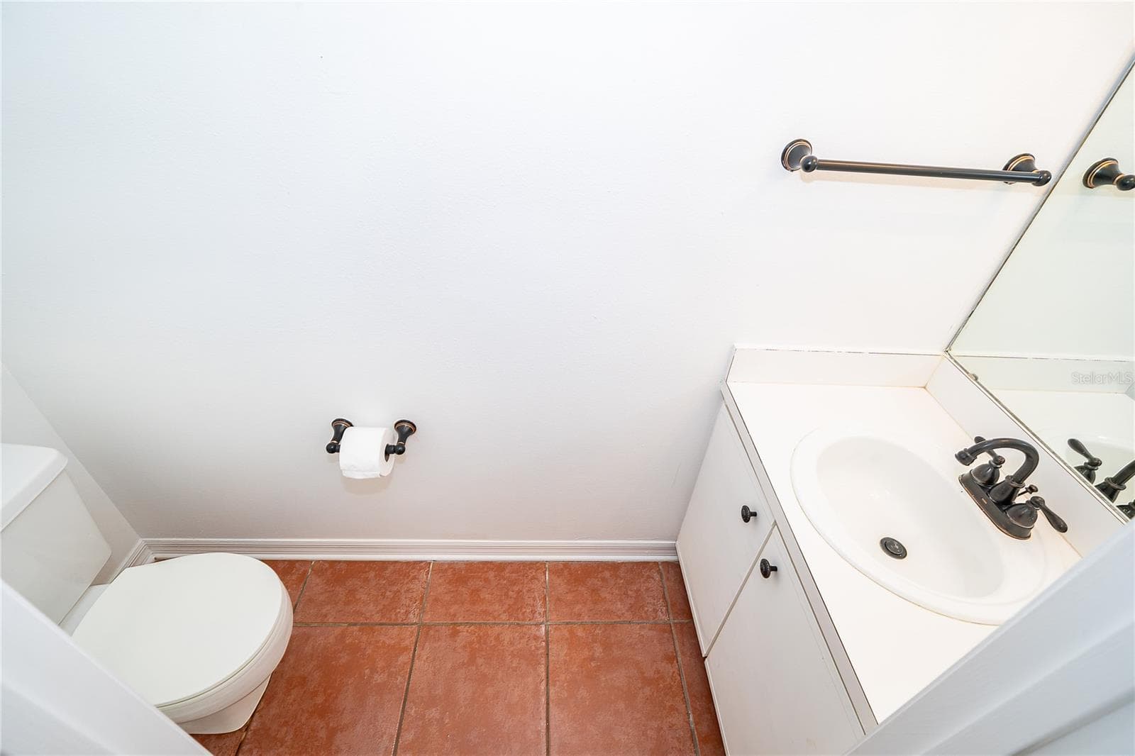 Half Bath Downstairs - 696 REMINGTON OAK DR, LAKE MARY